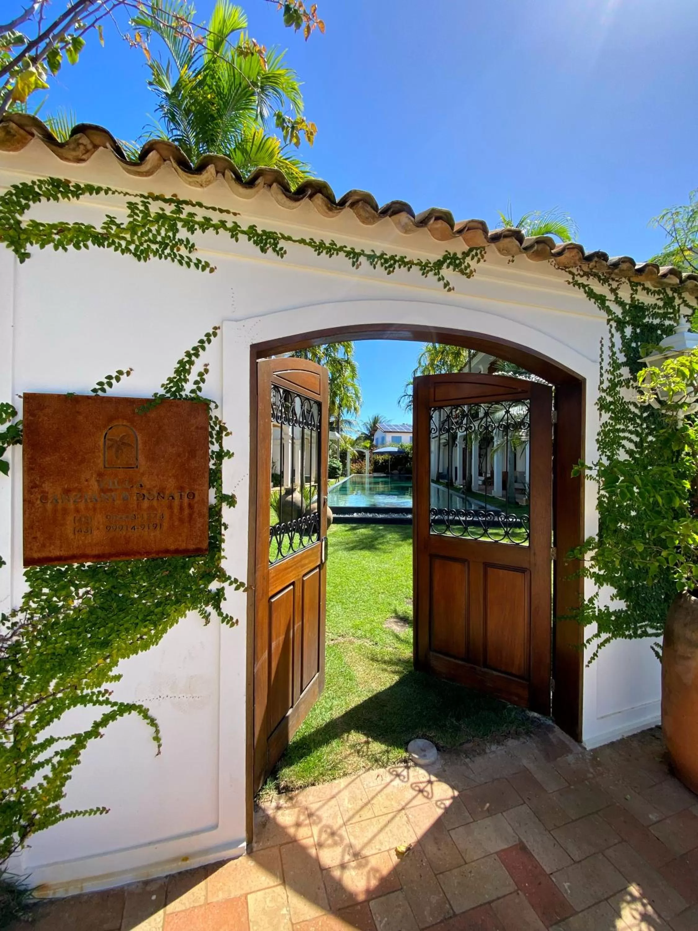 Property building in Villa Canziani & Donato