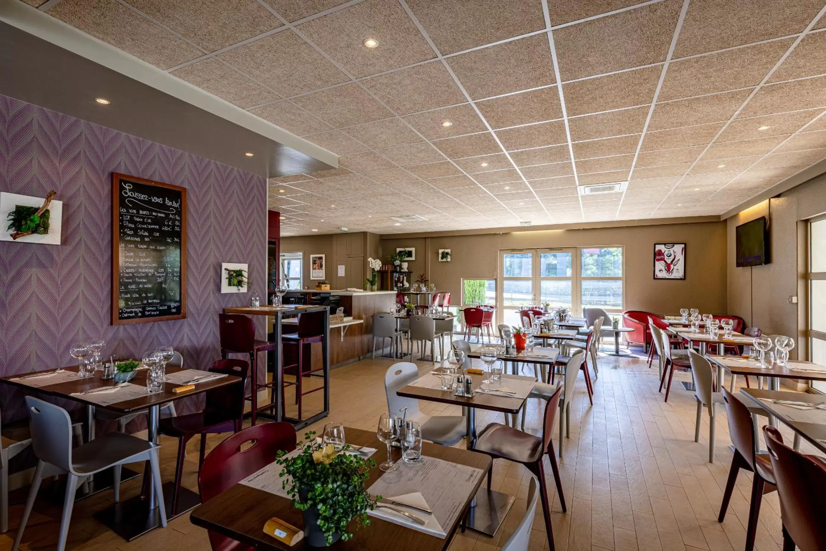 Restaurant/places to eat in Campanile Dijon Nord - Toison D'or Restaurant/places to eat in Campanile Dijon Nord - Toison D'or