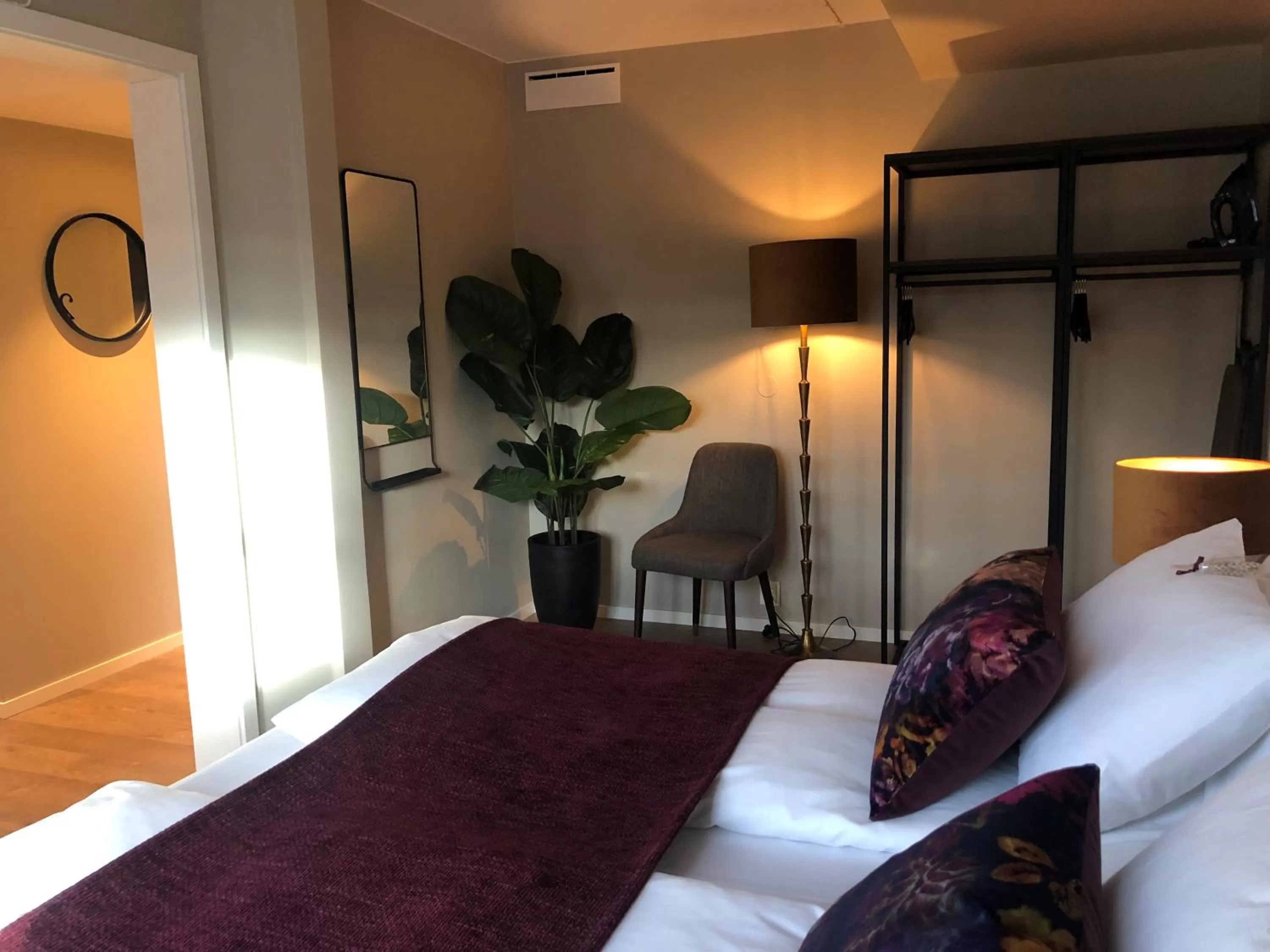 Bedroom, Bed in Aksjemøllen - by Classic Norway Hotels