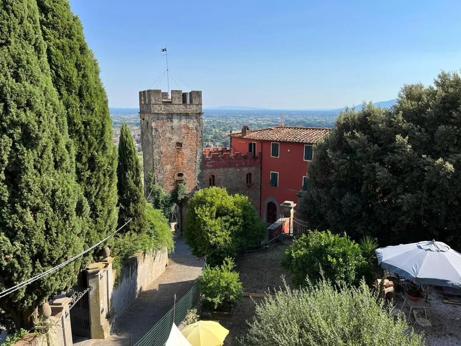 View (from property/room) in Hotel Villa Sermolli
