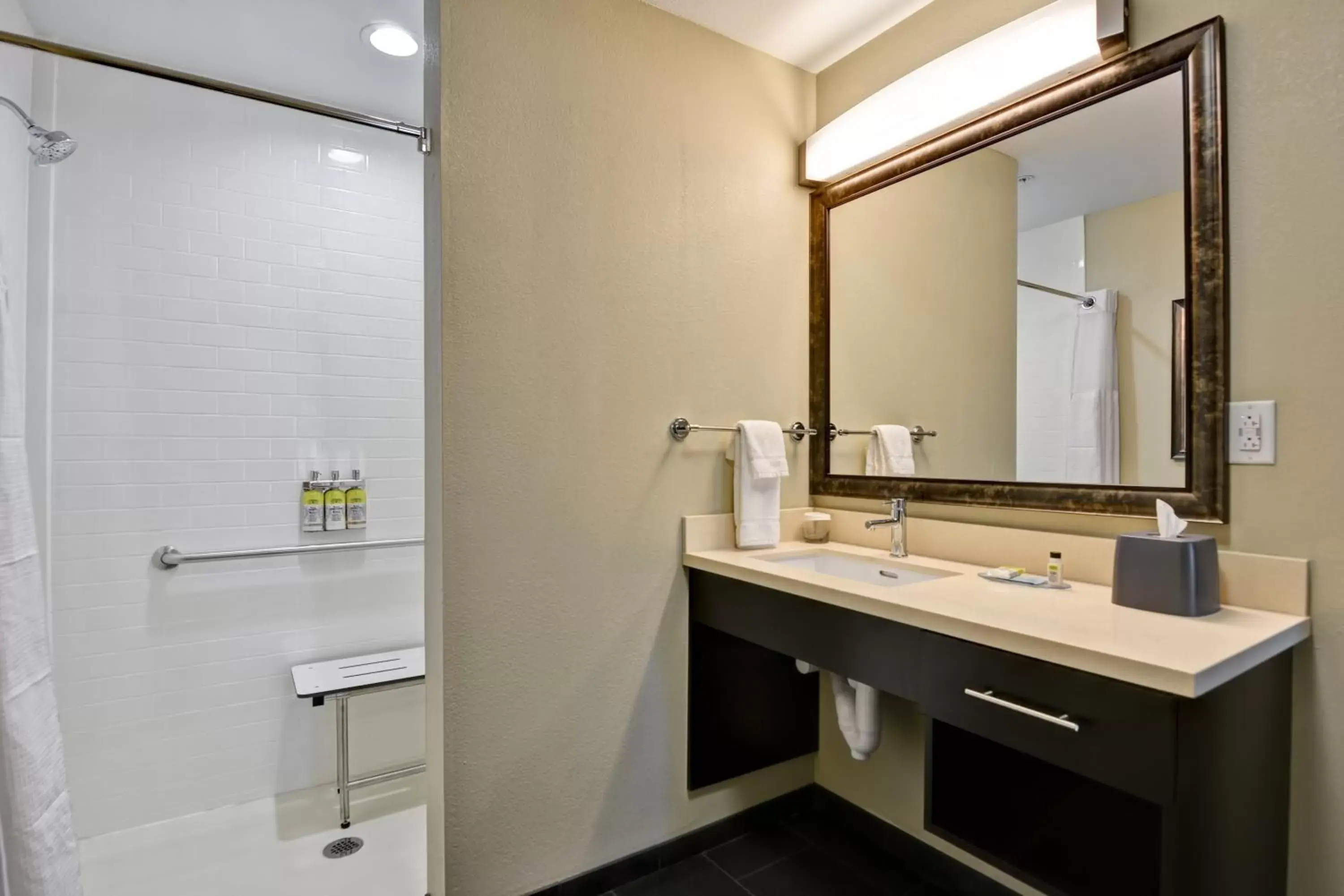 Bathroom in Staybridge Suites Mt Juliet - Nashville Area