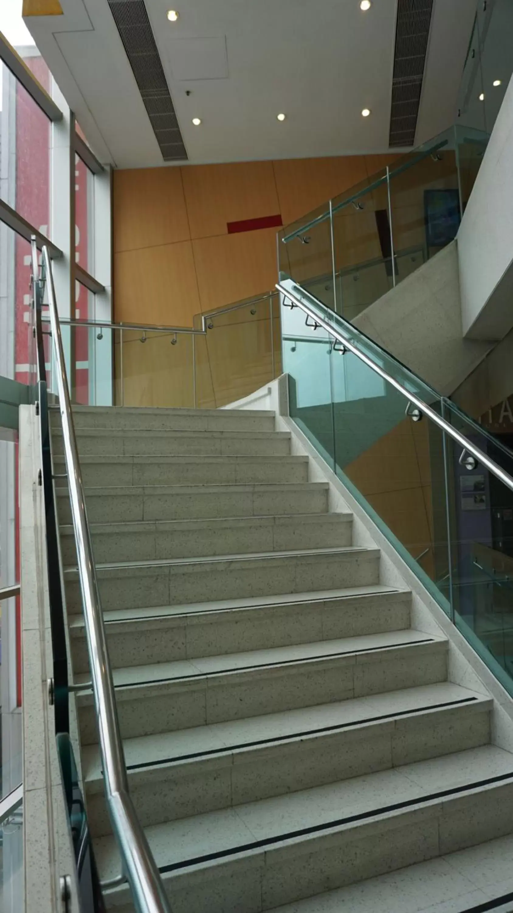 Lobby or reception in ibis Hong Kong North Point