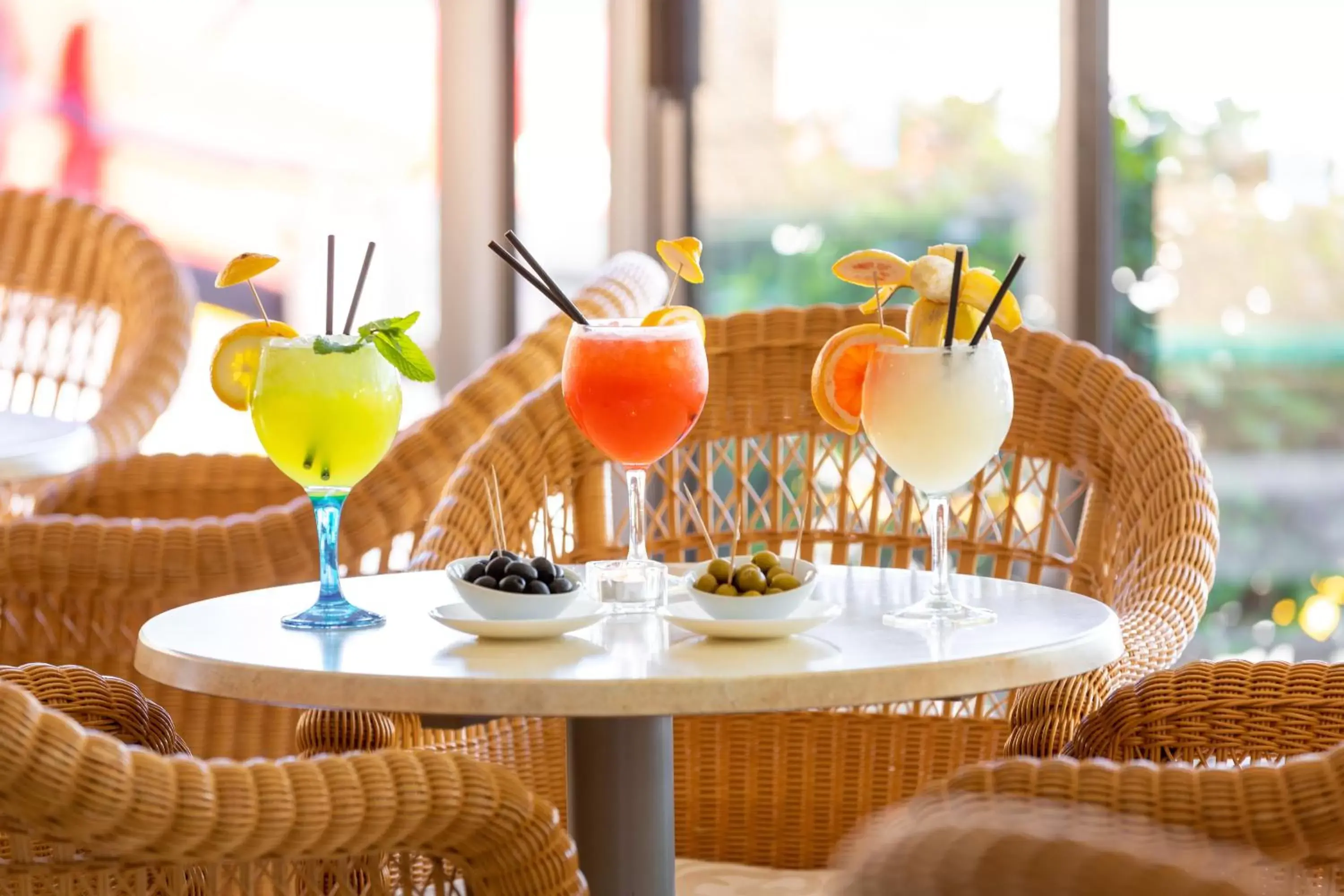 Lounge or bar in HC Hotel Magec Lounge or bar in HC Hotel Magec