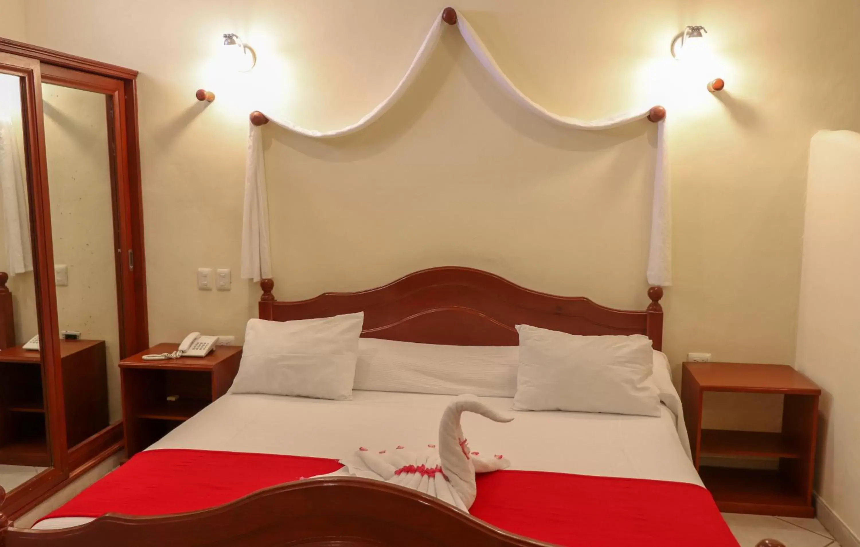 Bedroom, Bed in Villas Coco Resort - All Suites