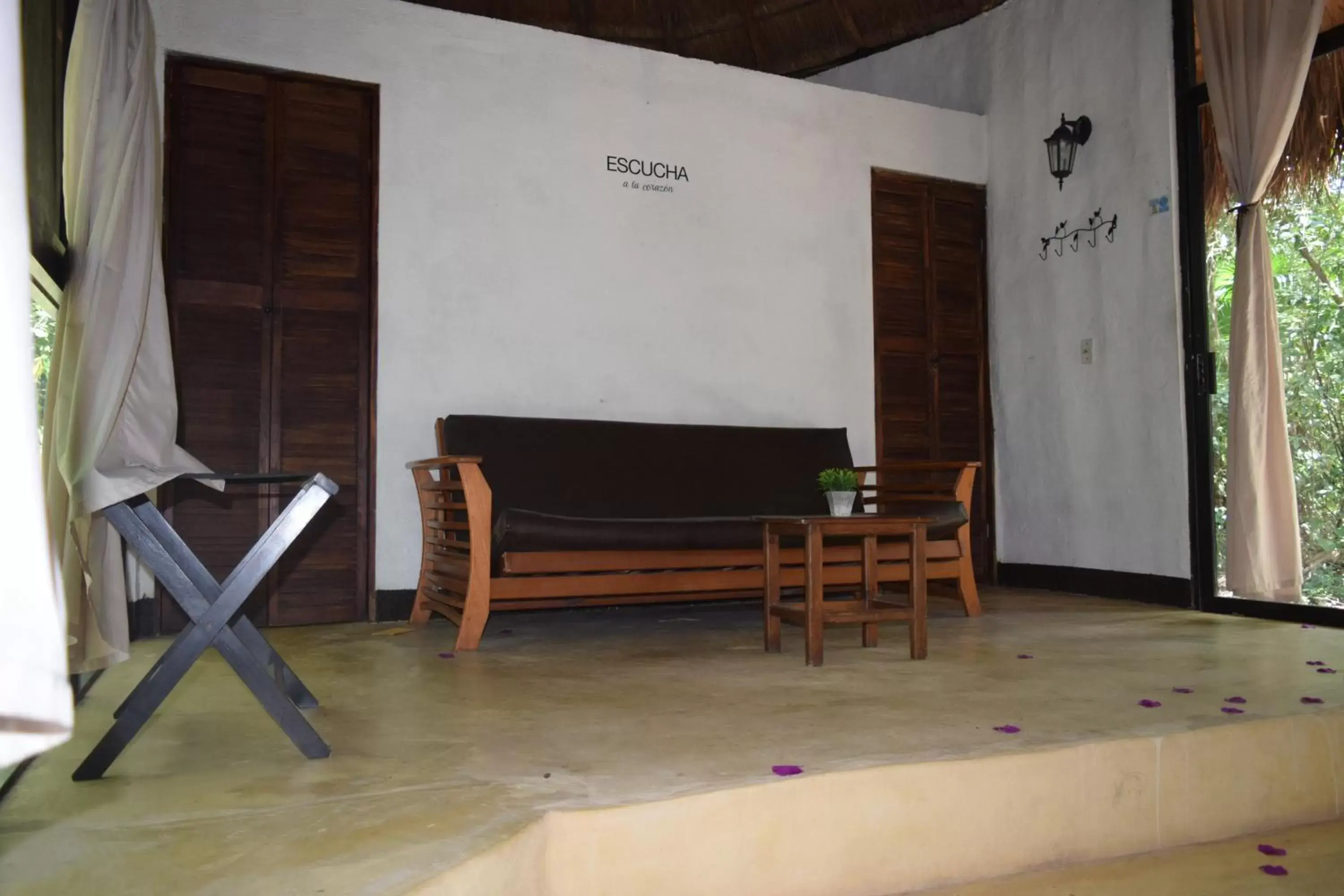 Living room, Seating Area in Jolie Jungle Eco Hotel