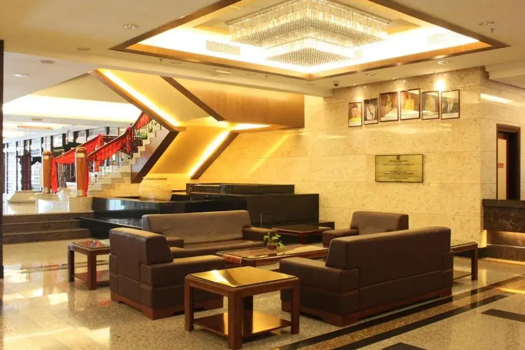 Lobby/Reception in Imperial Palace Hotel