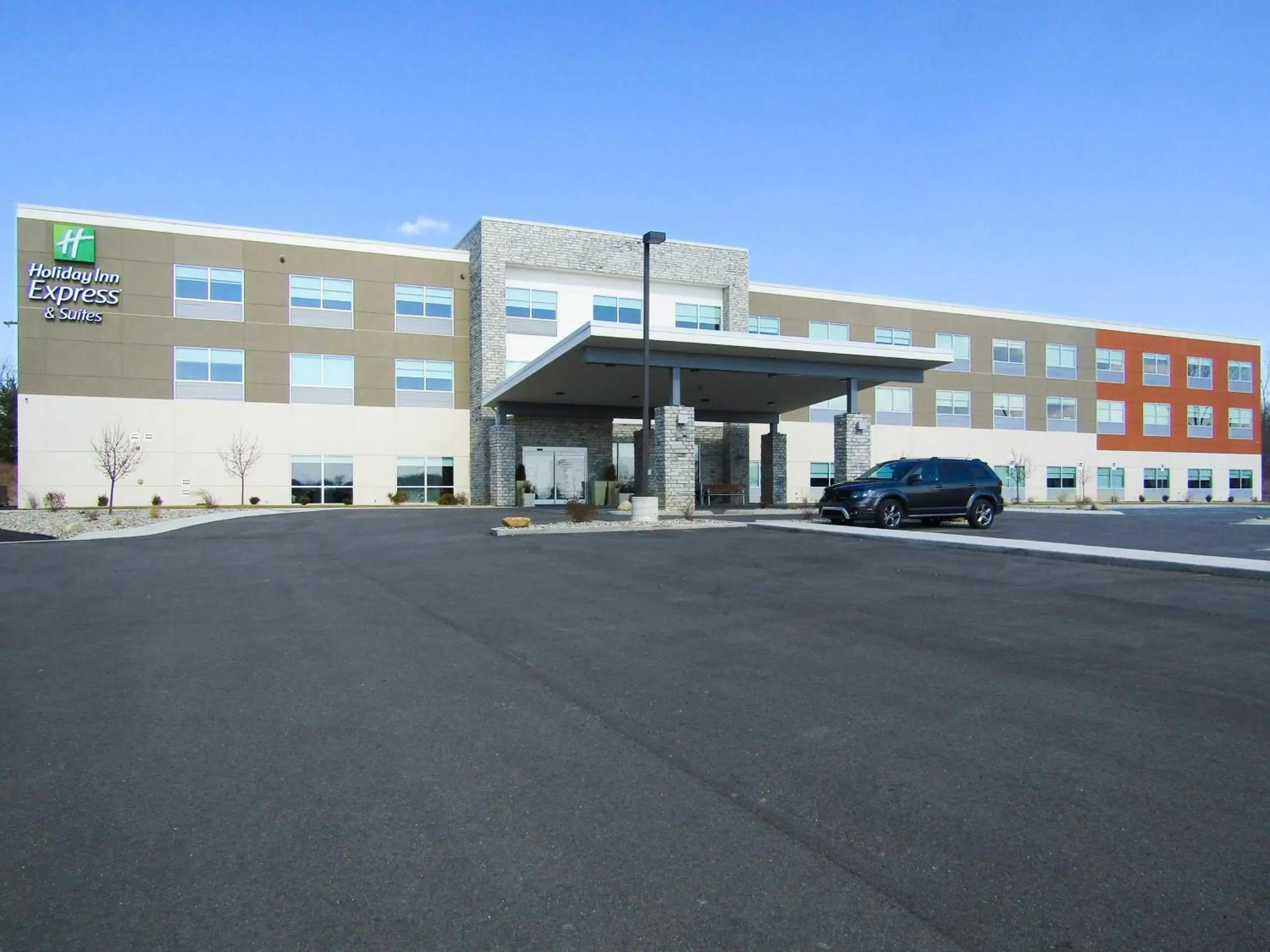 Property Building in Holiday Inn Express & Suites Coldwater, an IHG Hotel