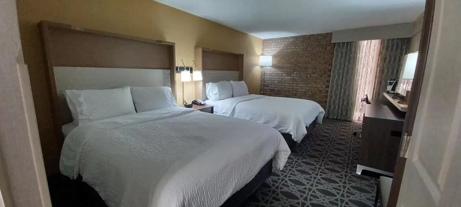 Bed in Holiday Inn - McAllen - Medical Center Area, an IHG Hotel