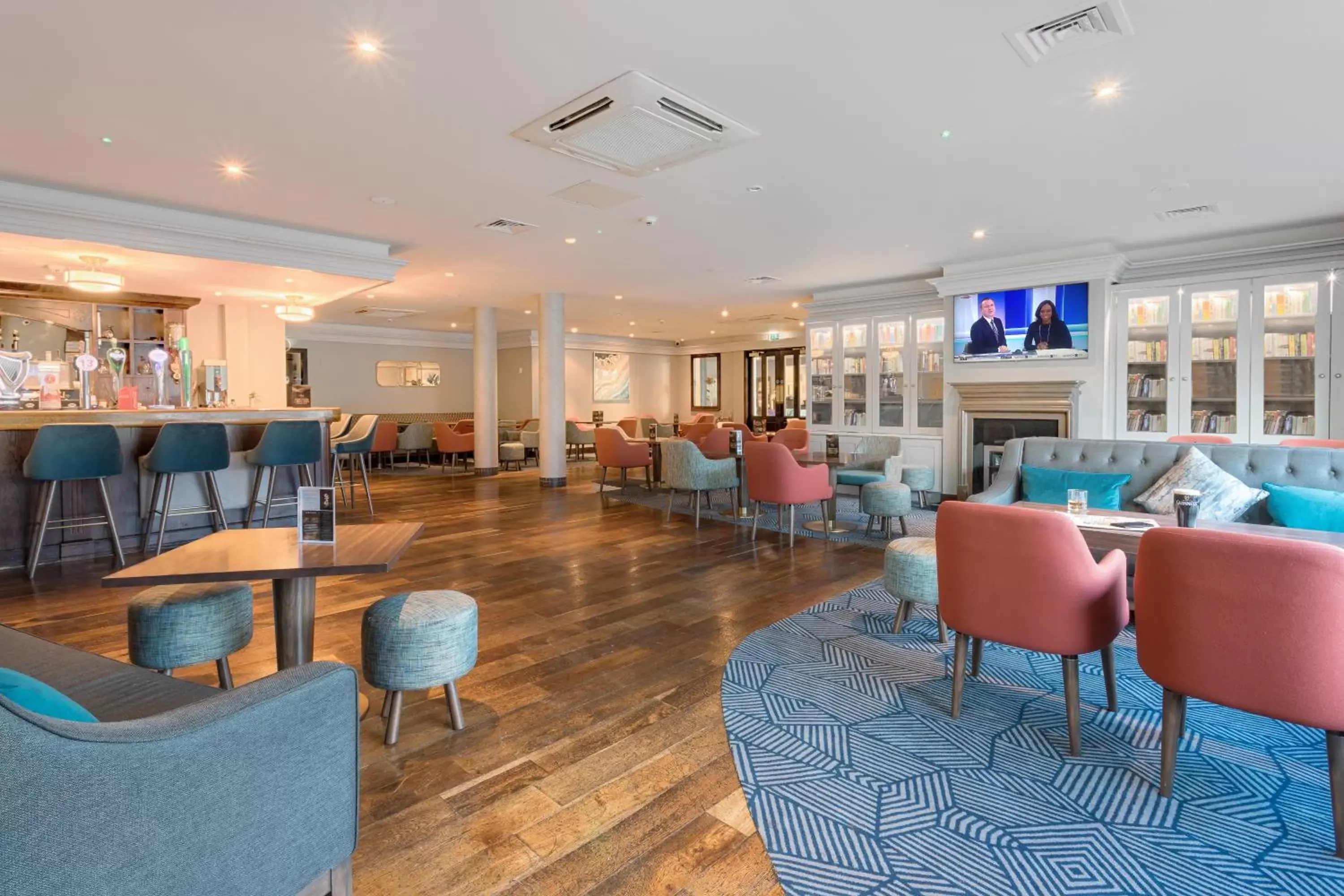Restaurant/places to eat, Lounge/Bar in McWilliam Park Hotel