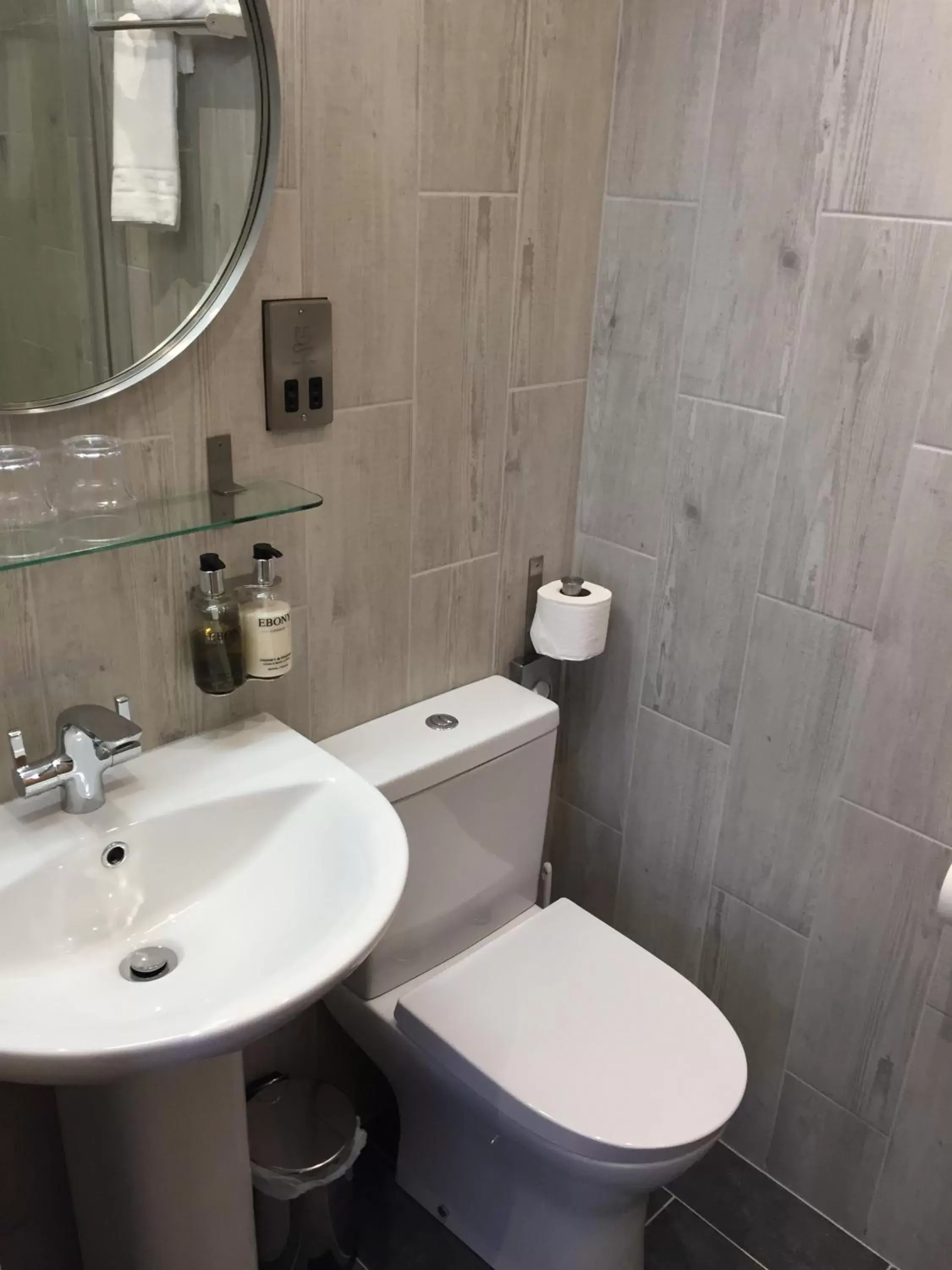 Toilet, Bathroom in Carlton Hotel