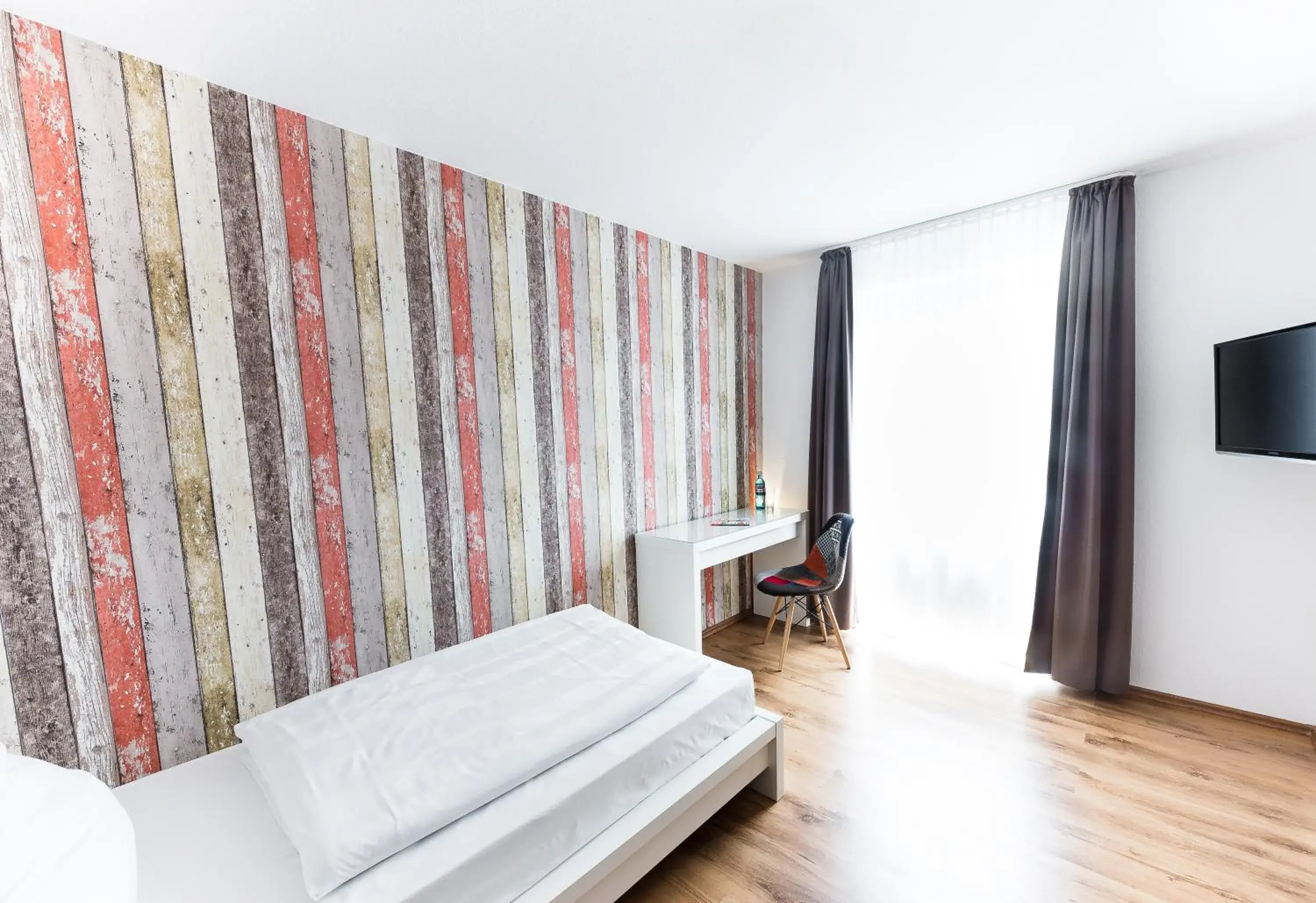 Single Room with Private Bathroom - single occupancy in Haus am Park - Ihr Gästehaus in Velbert
