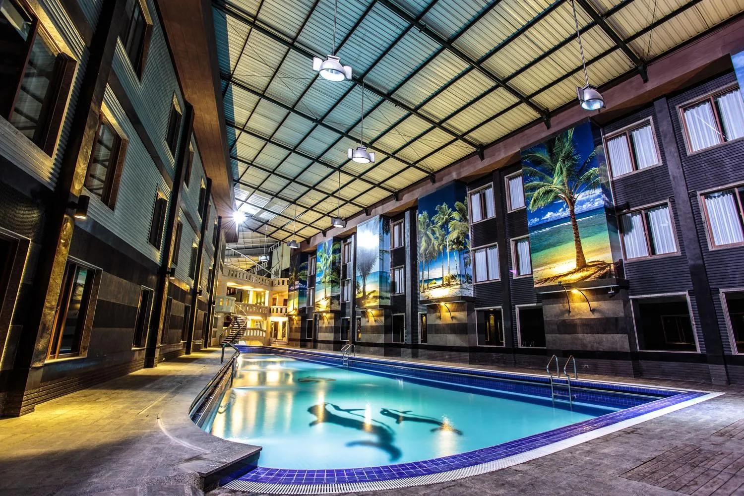 Swimming pool in Crown Victoria Hotel Tulungagung