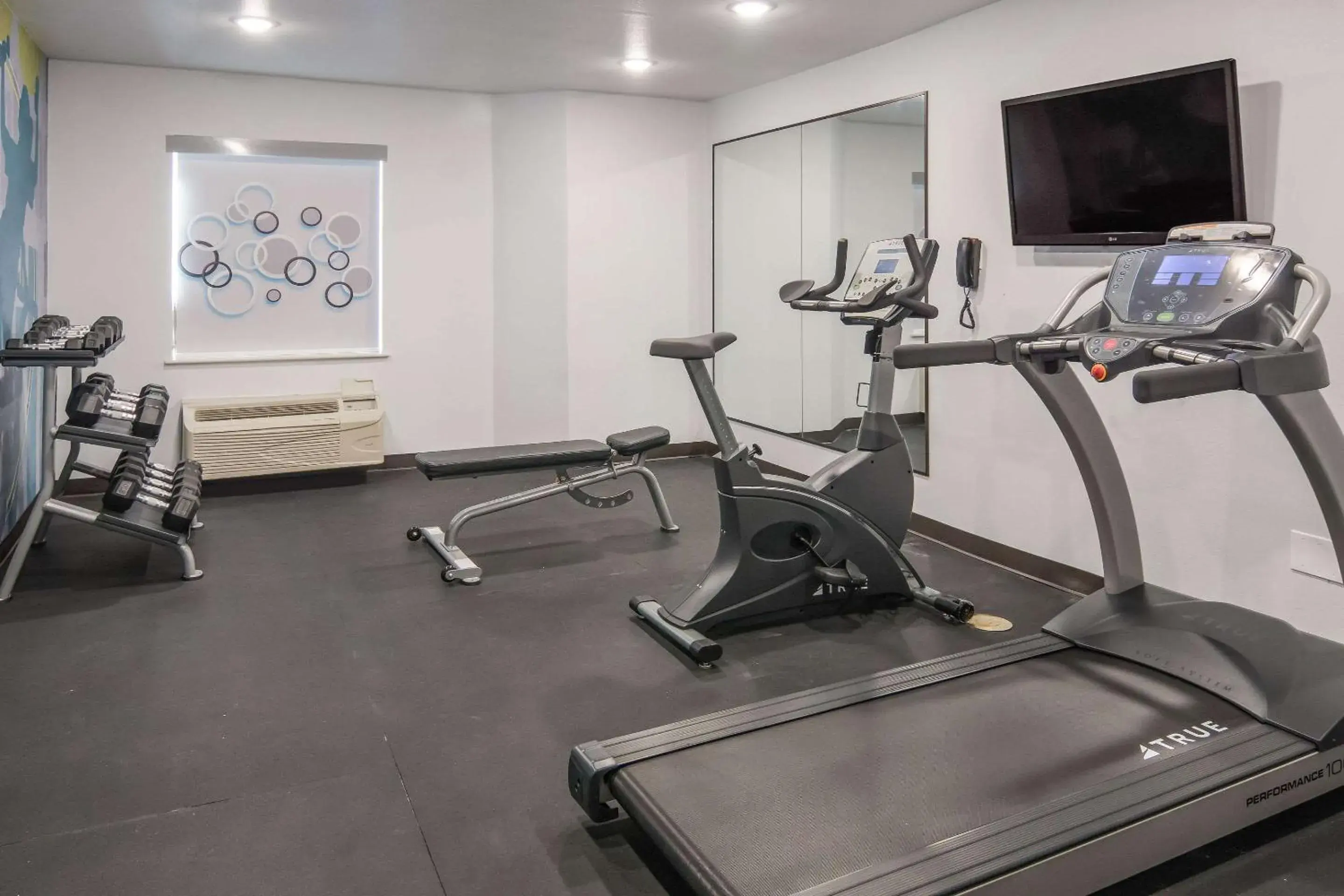 Spa and wellness centre/facilities, Fitness Center/Facilities in Quality Inn & Suites Richardson-Dallas