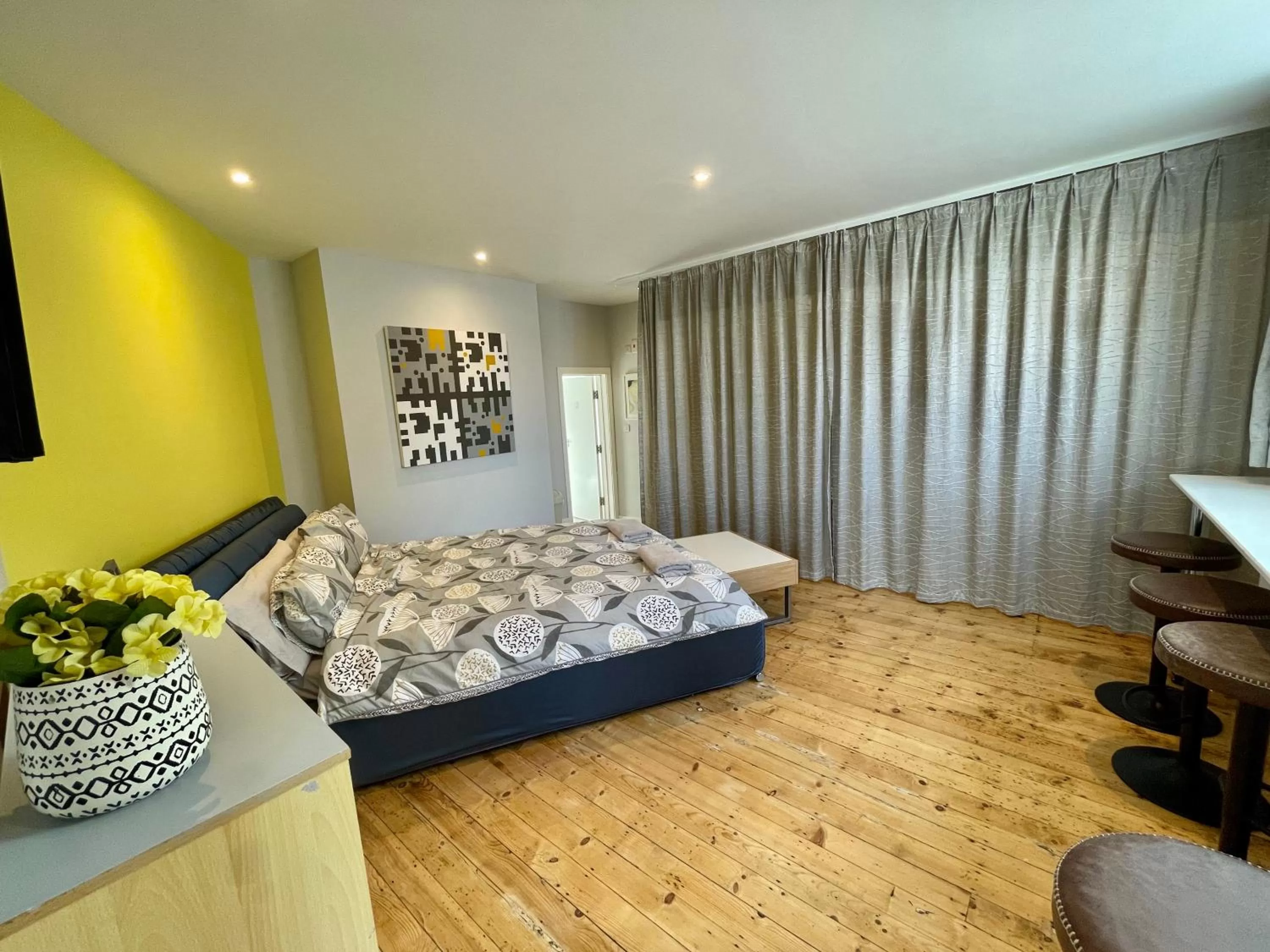 Bed in Albion Boutique Guest House