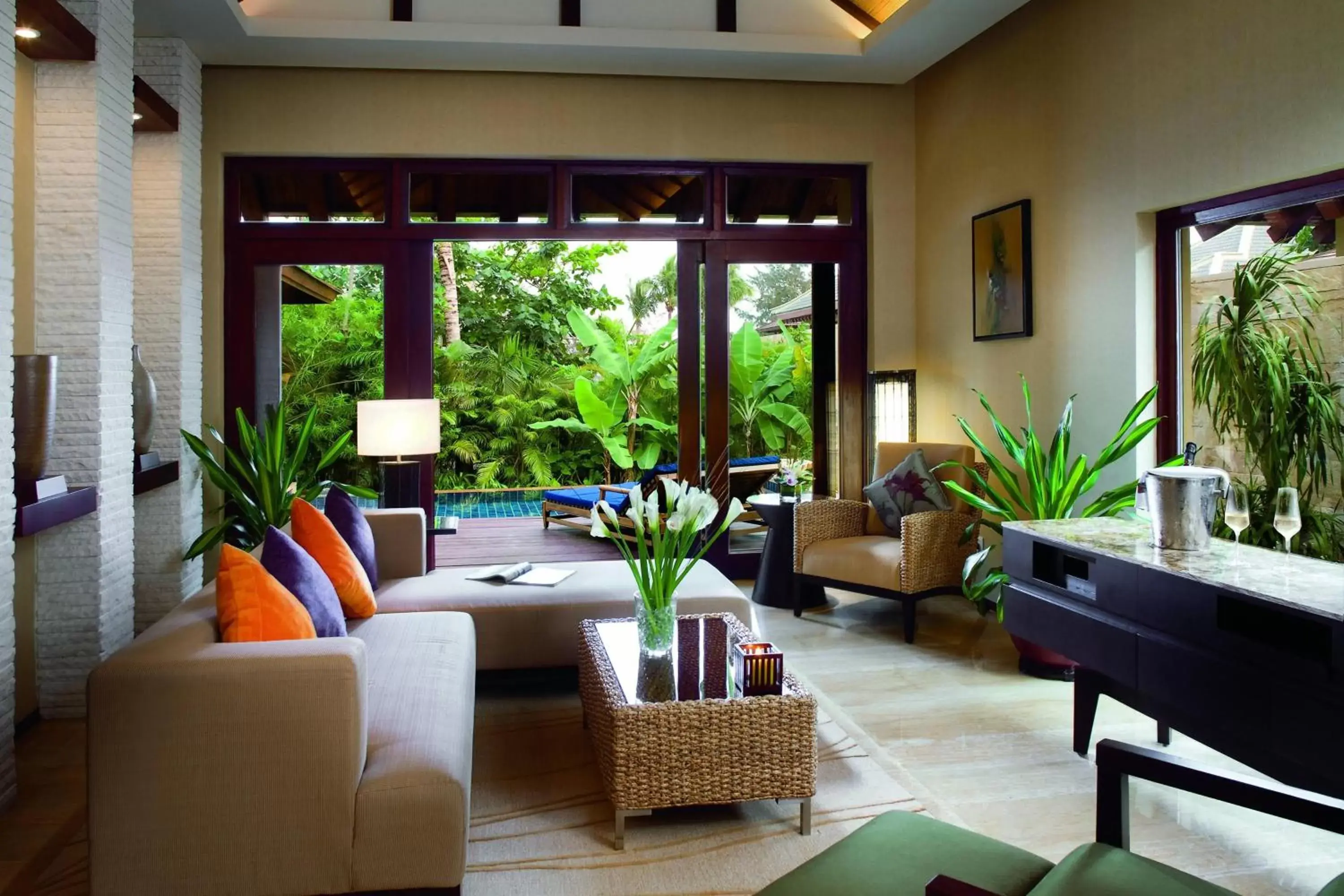 Bedroom, Seating Area in The Ritz-Carlton Sanya, Yalong Bay