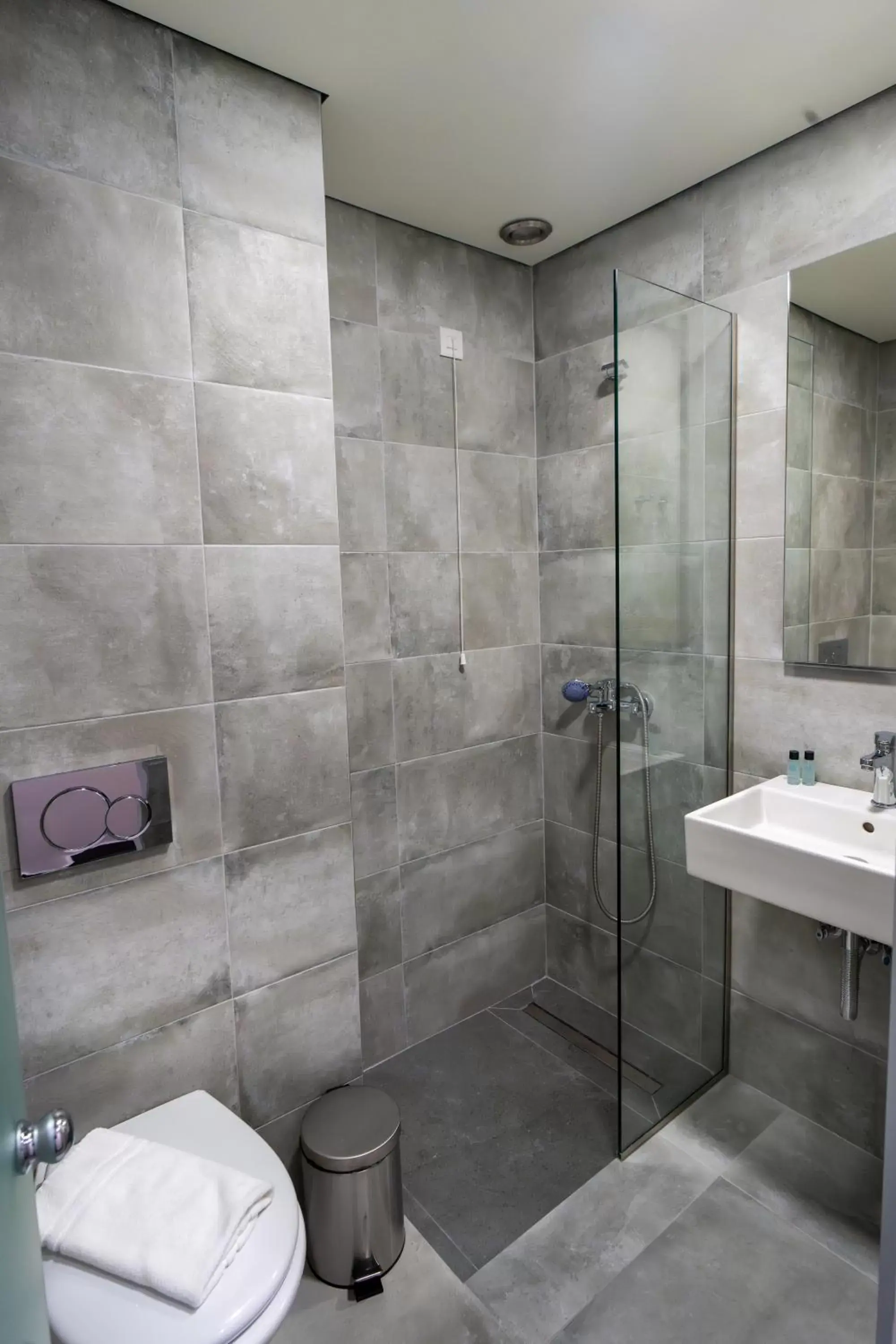Shower, Bathroom in Argo Hotel Piraeus