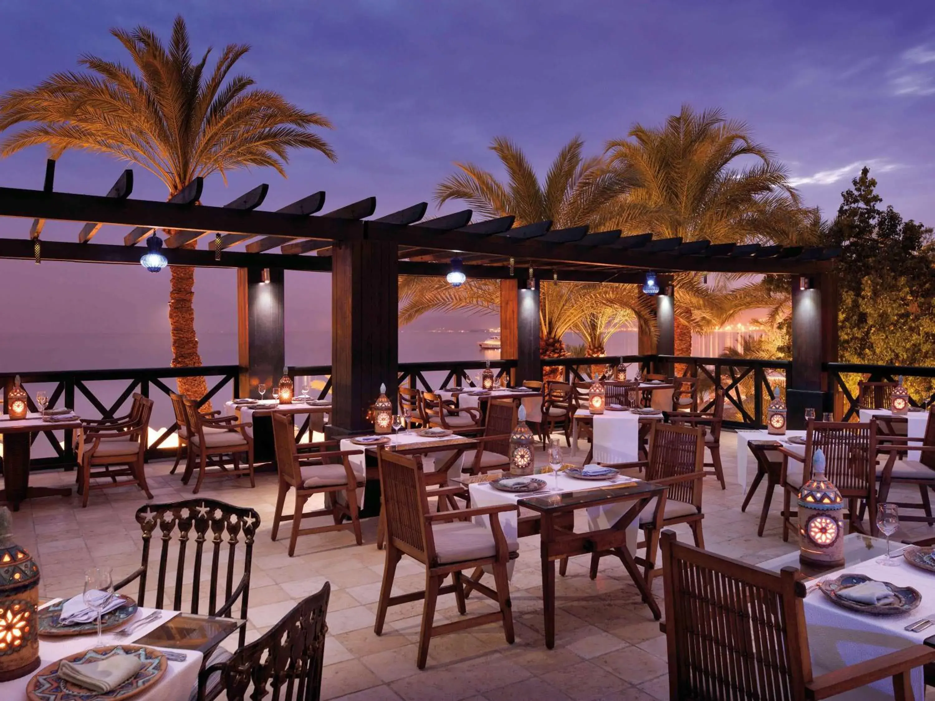 Restaurant/Places to Eat in Movenpick Resort & Residences Aqaba