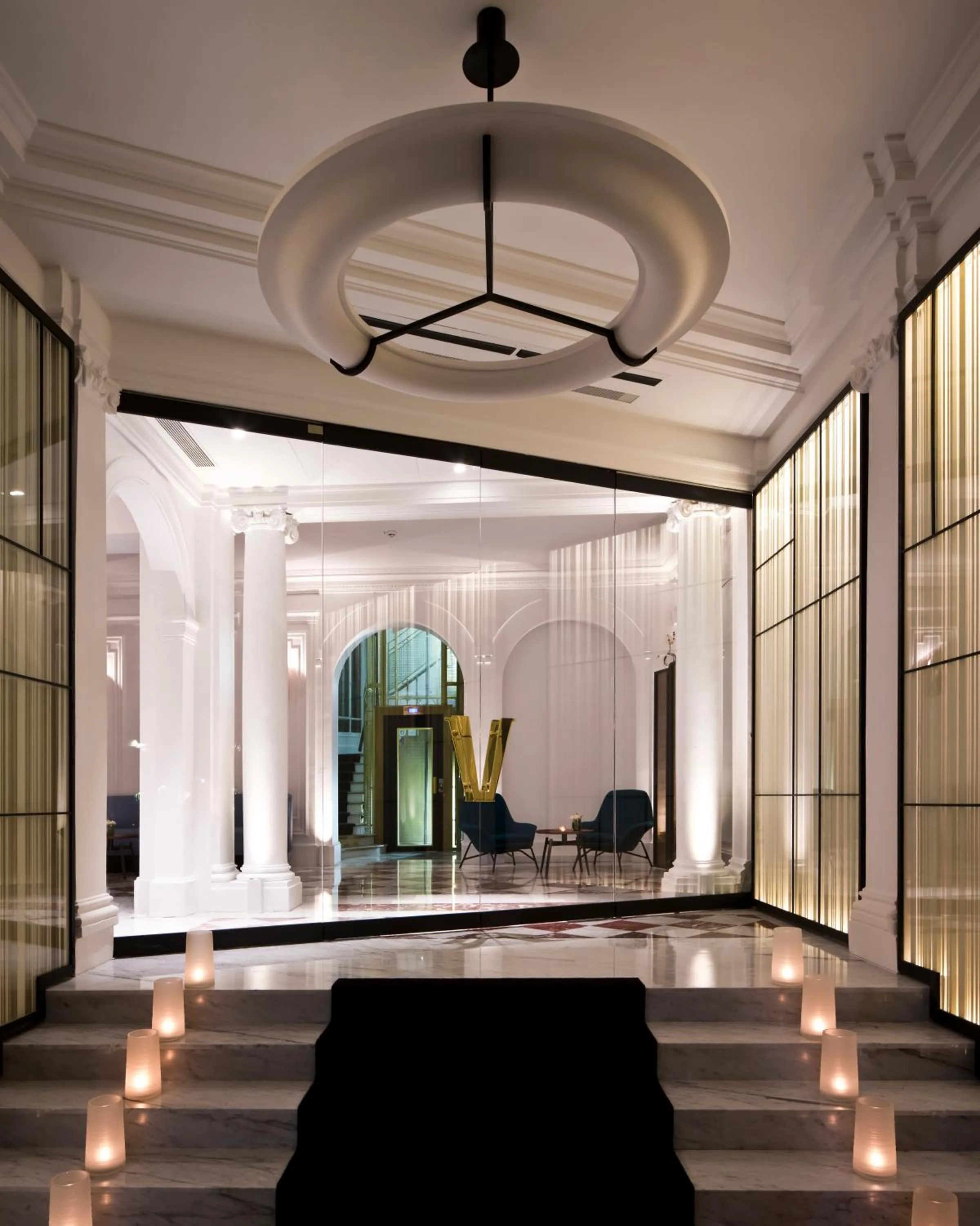 Lobby or reception in Hôtel Vernet Champs Elysées Paris