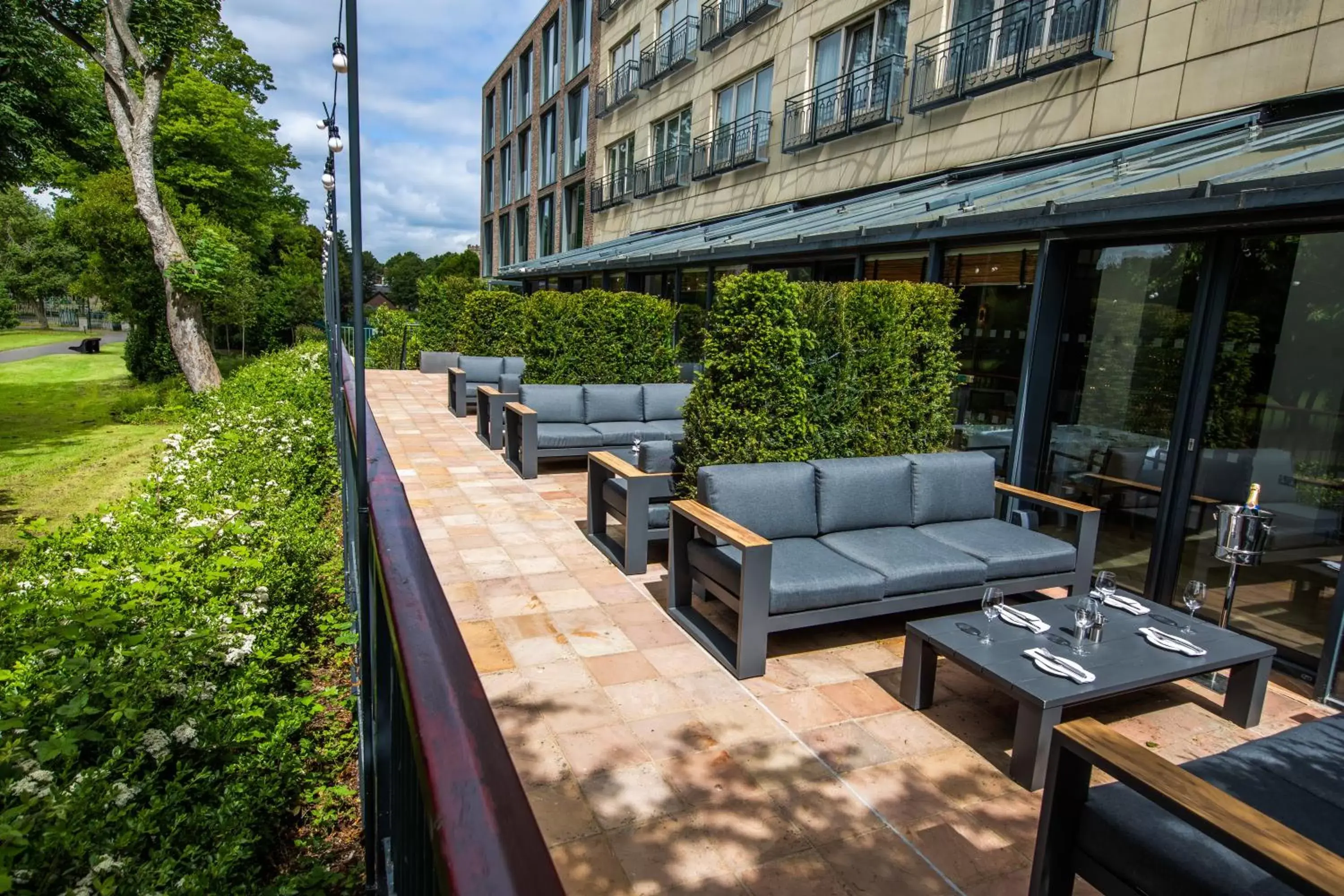 Patio in Herbert Park Hotel and Park Residence