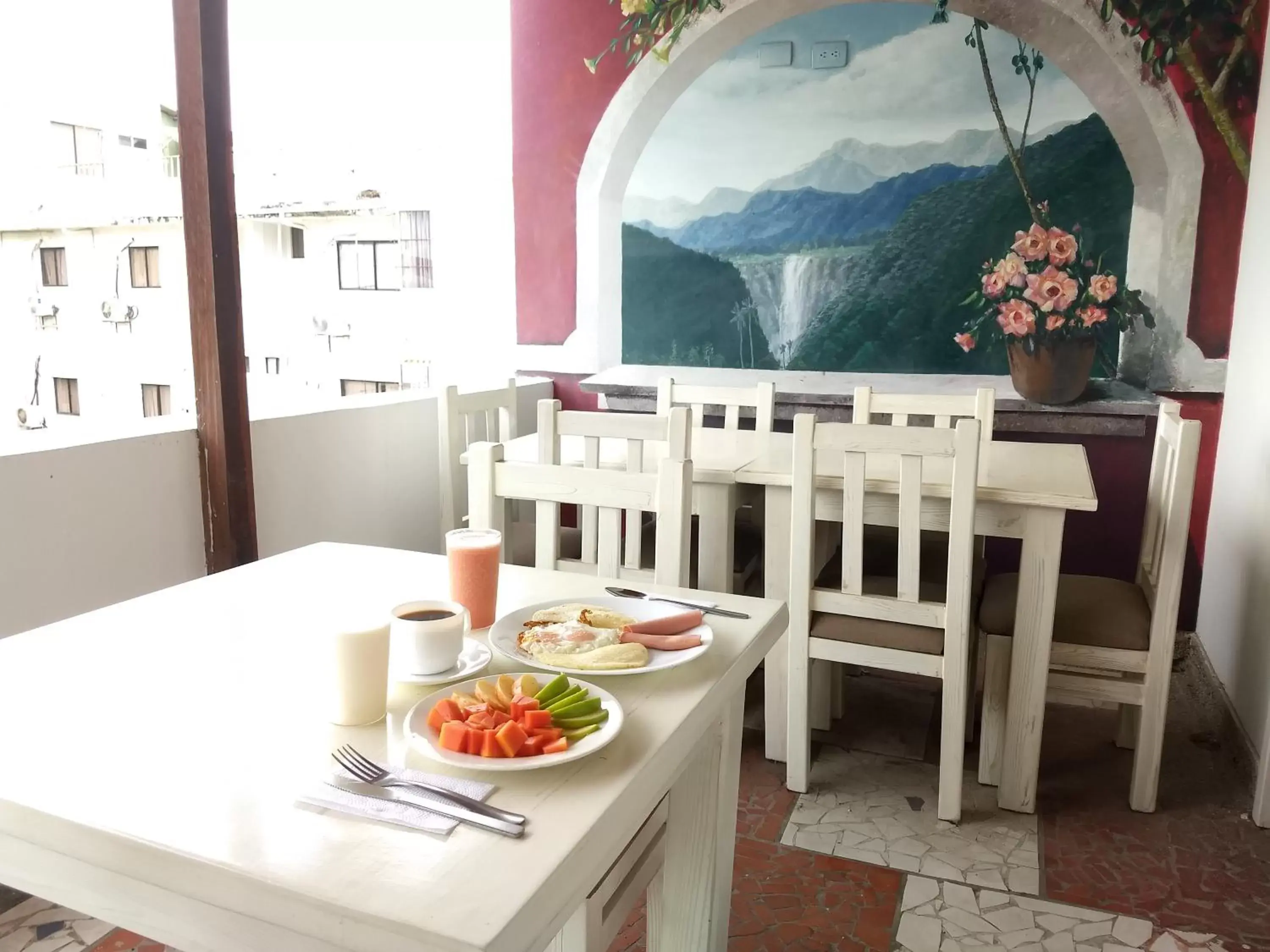 Restaurant/places to eat in Hotel Tayromar
