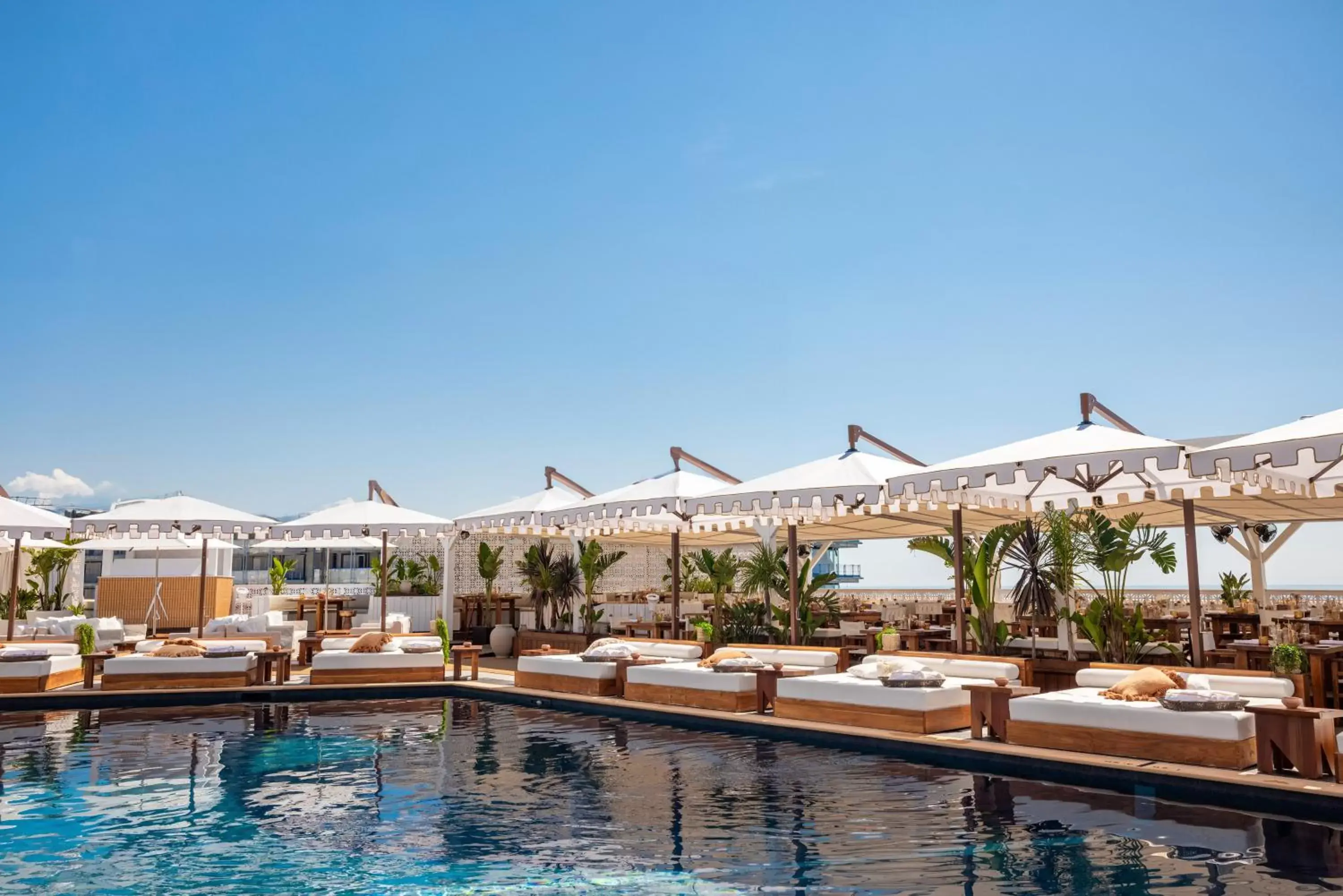 Swimming Pool in Fairmont Monte Carlo