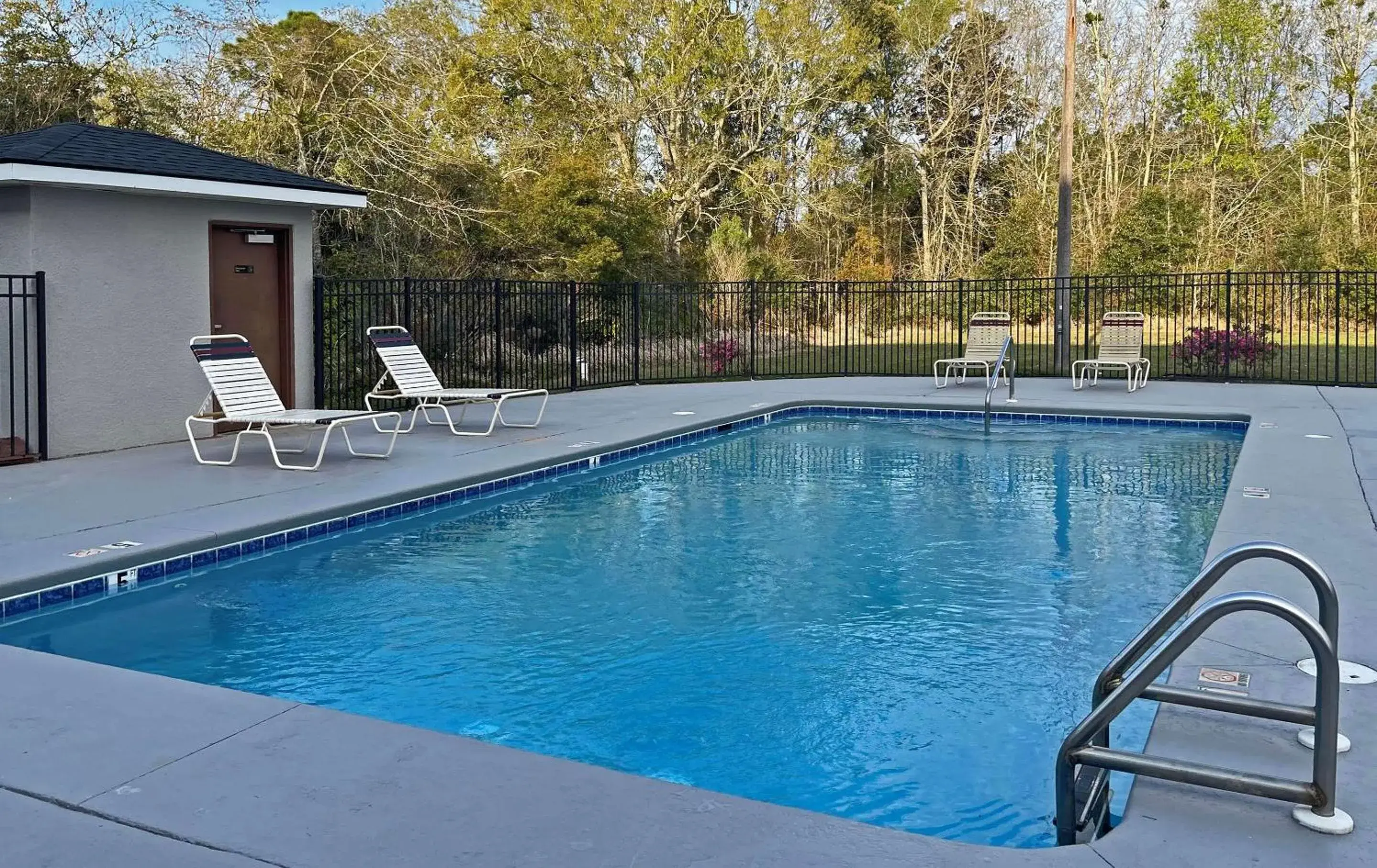 Pool view, Swimming Pool in Sleep Inn & Suites