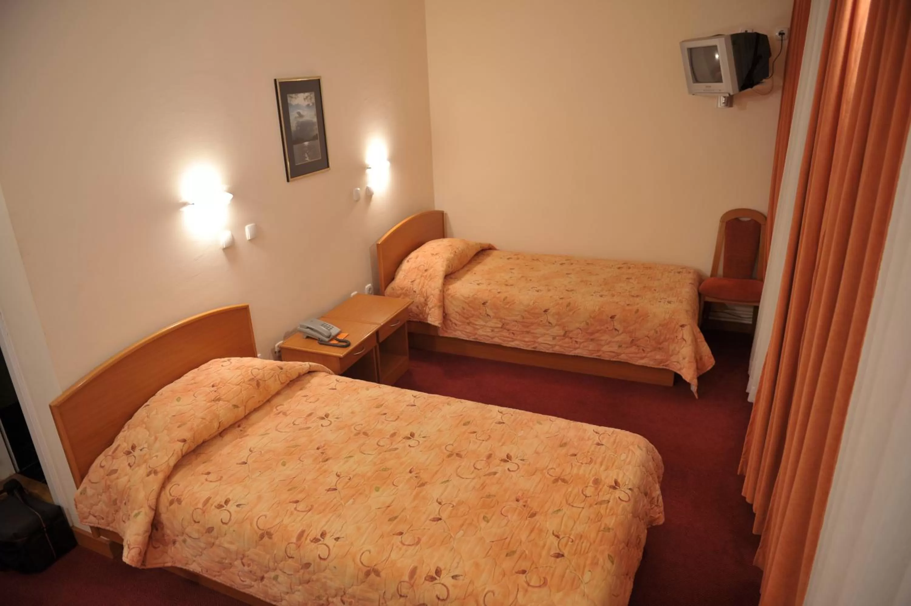 Twin Room in Hotel Fontana