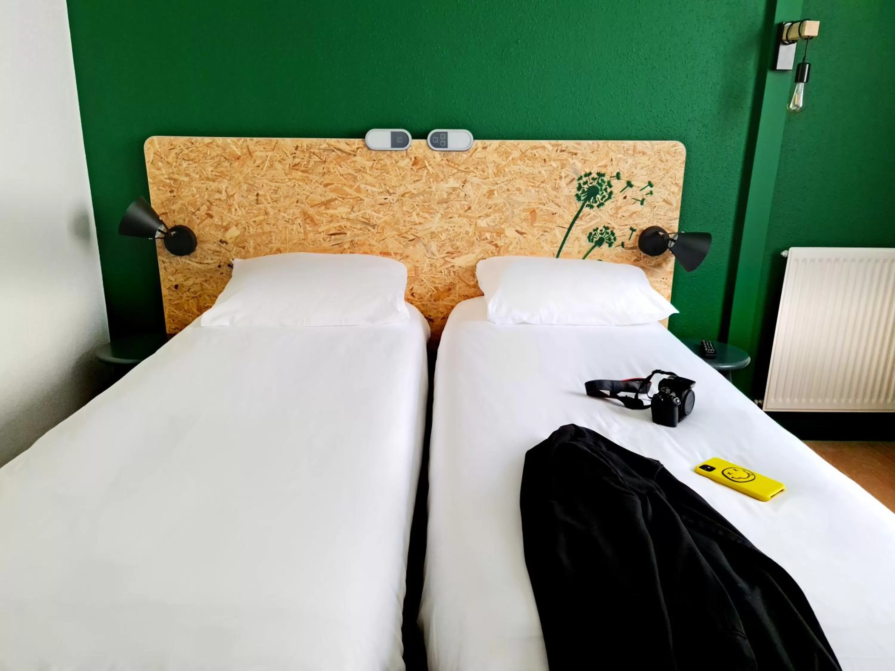 Bed in Greet Hotel Evreux Centre - Route de Normandie by Accor