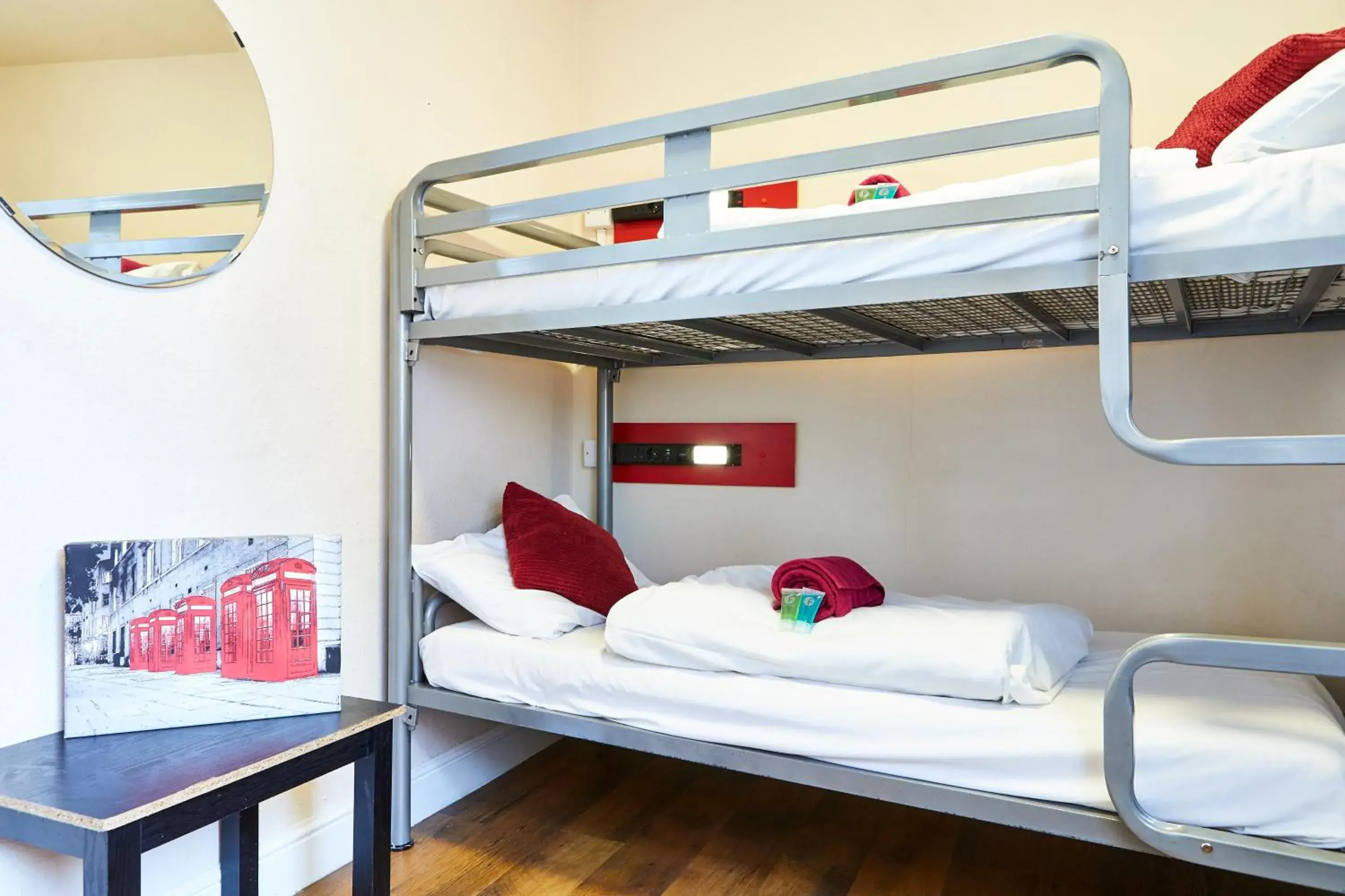 Bedroom, Bunk Bed in St Christopher's Hammersmith