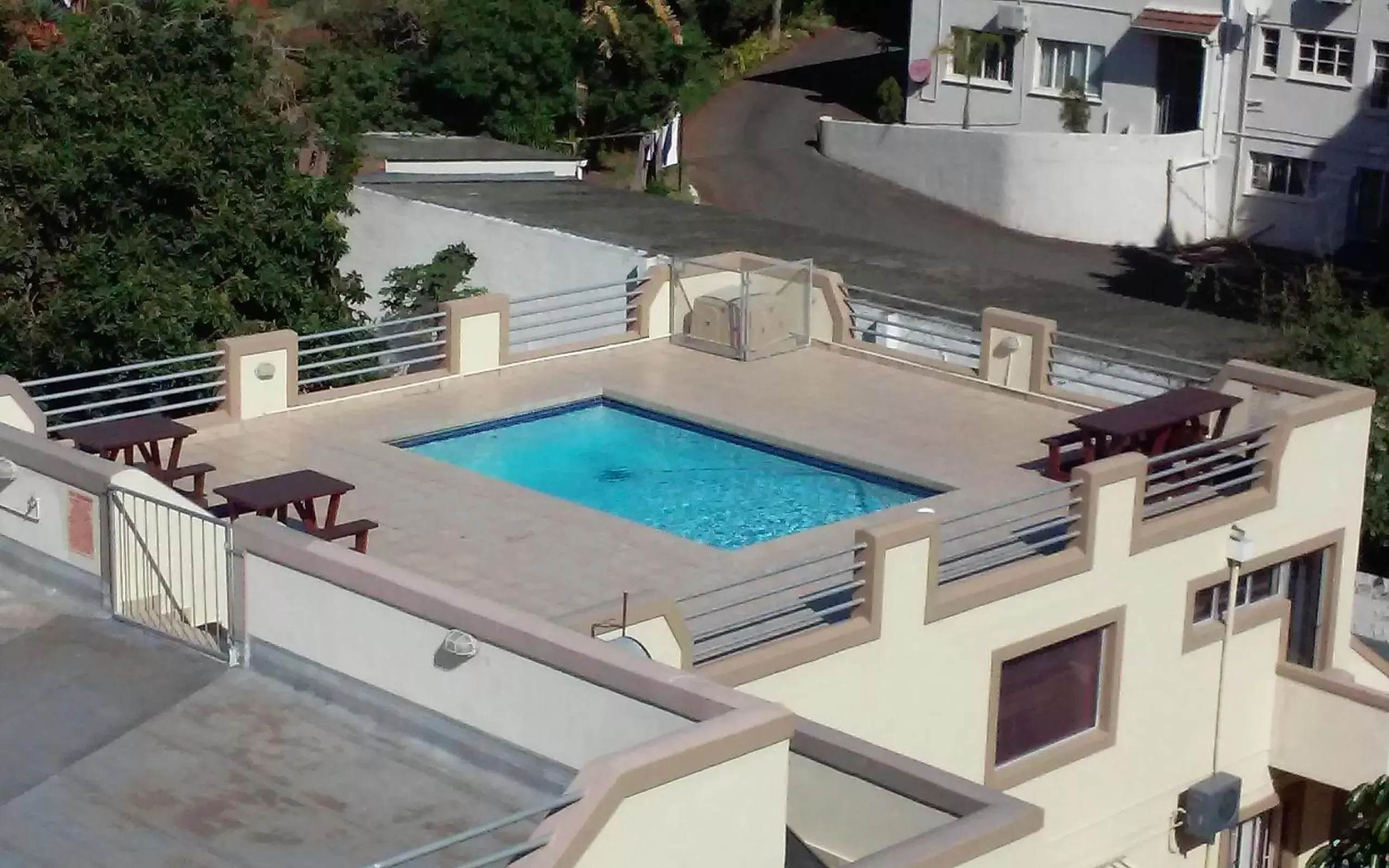 Balcony/Terrace, Pool View in Grange Gardens Hotel