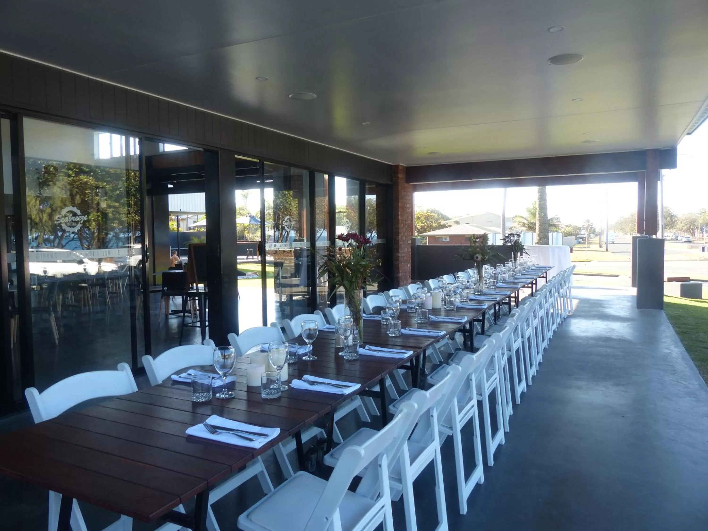 Restaurant/places to eat in Mackay Seabreeze Apartments