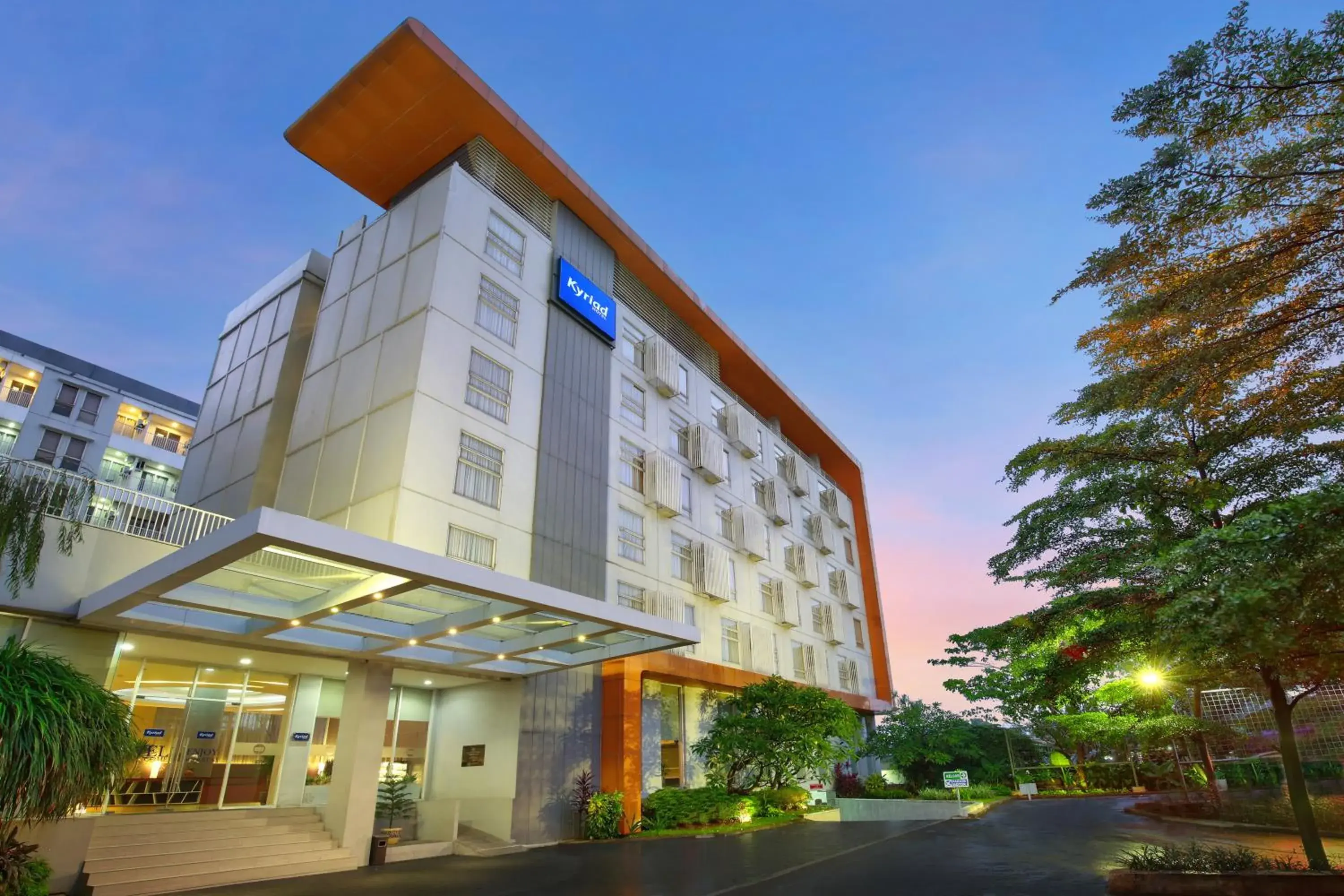 Facade/entrance, Property Building in Puspamaya Airport Hotel