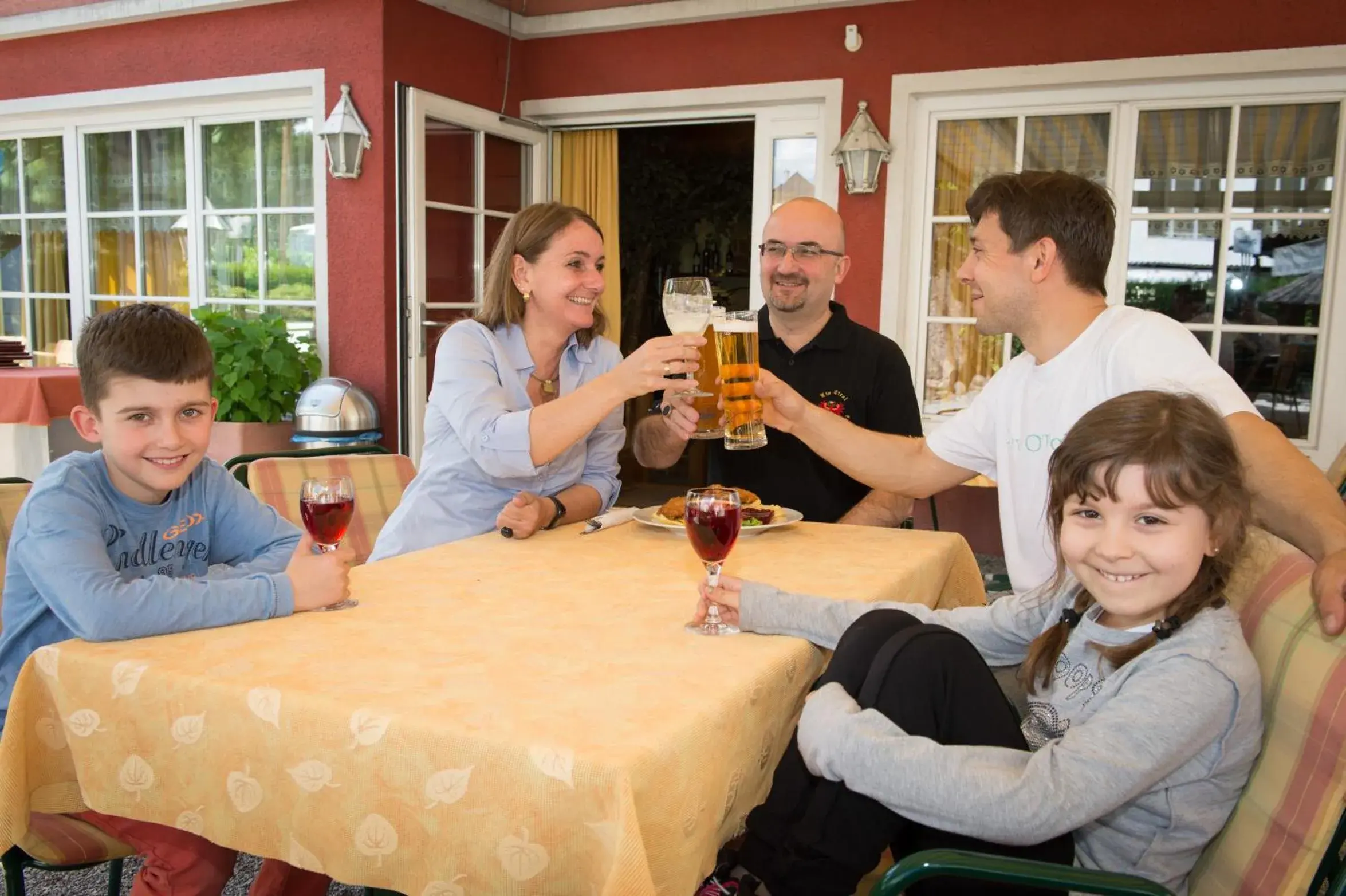 Alcoholic drinks, Family in Dollinger