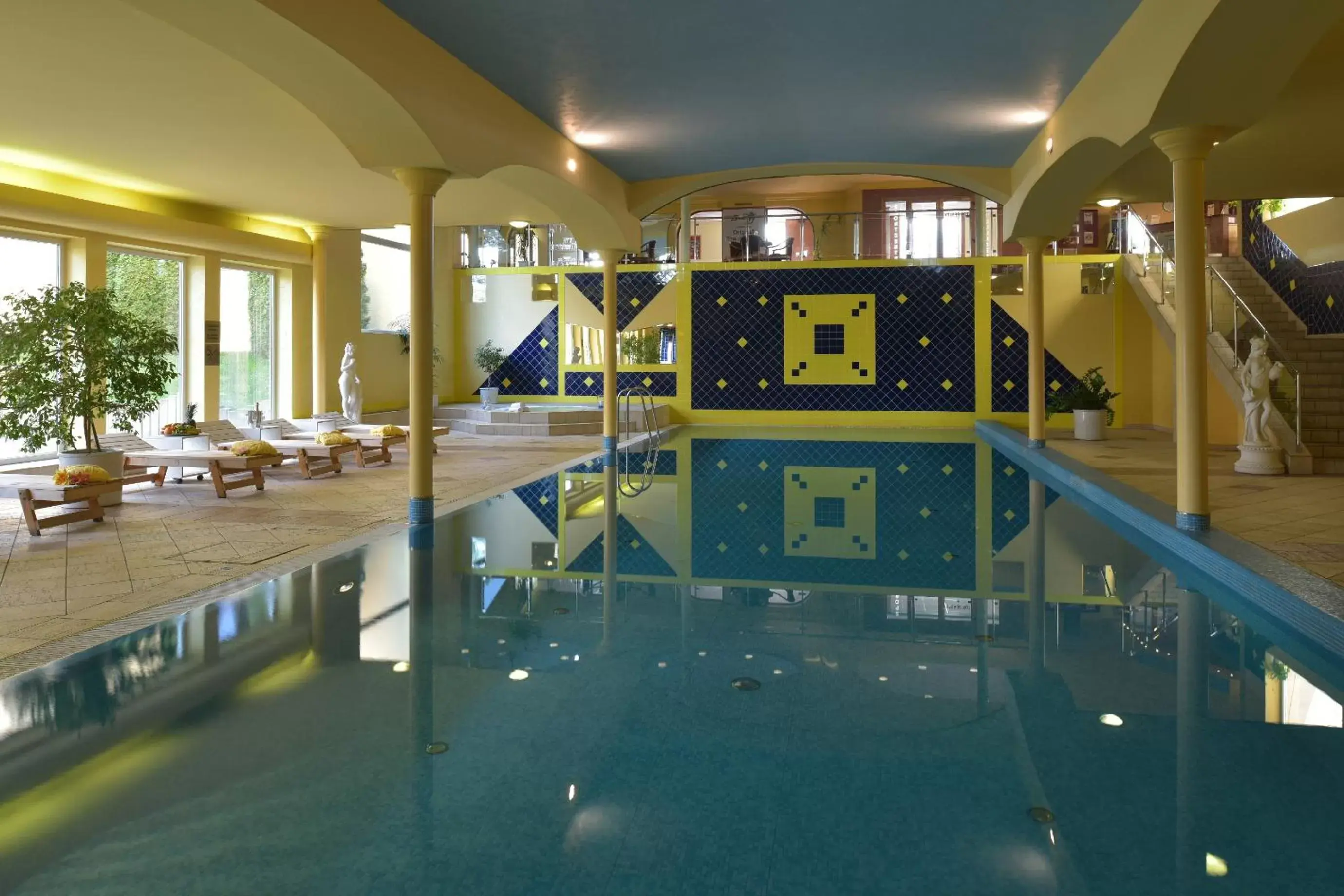 Sauna, Swimming Pool in TOP HOTEL Praha