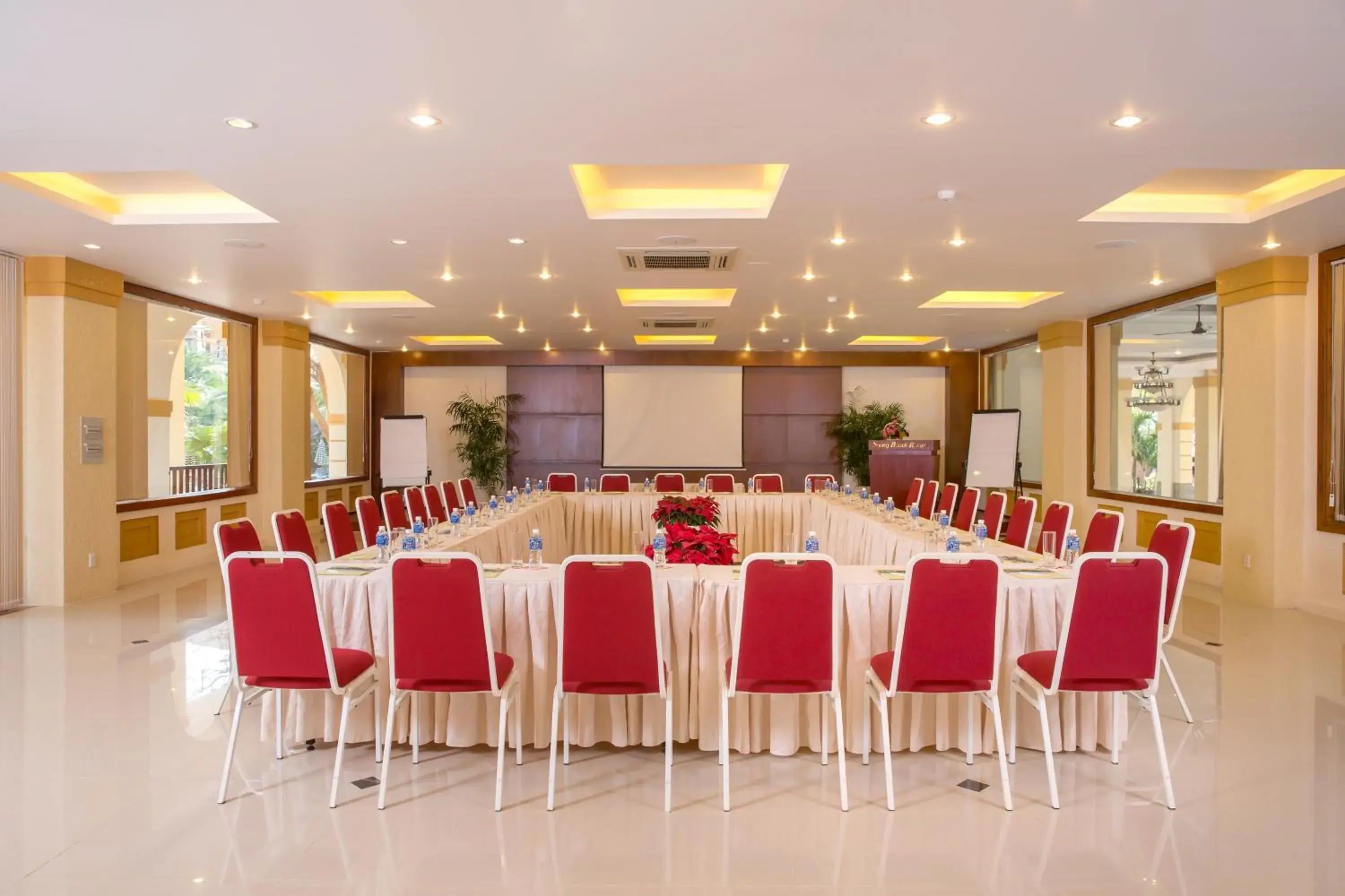 Meeting/conference room in Sunny Beach Resort & Spa
