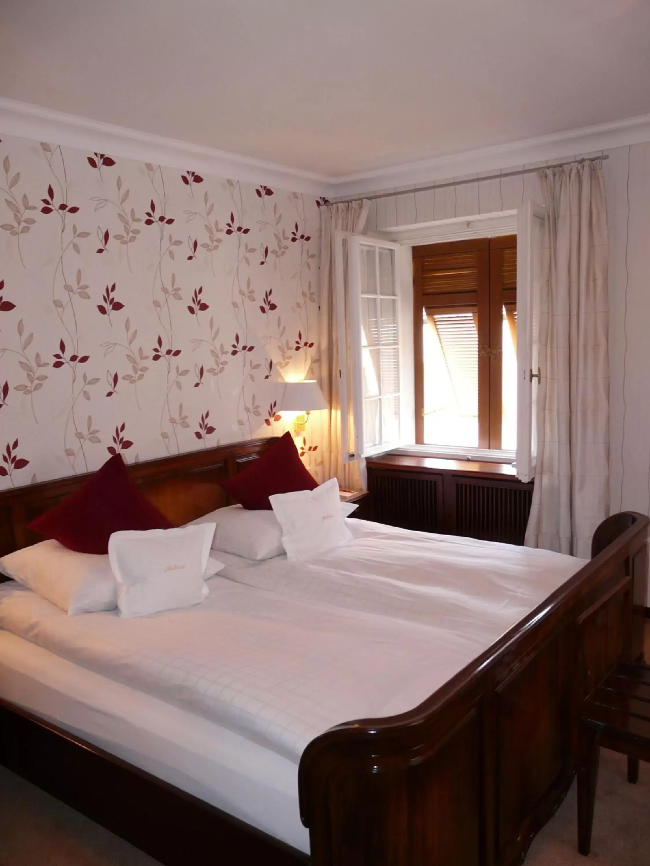 Bed in Boutiquehotel Oberkirch im Zentrum