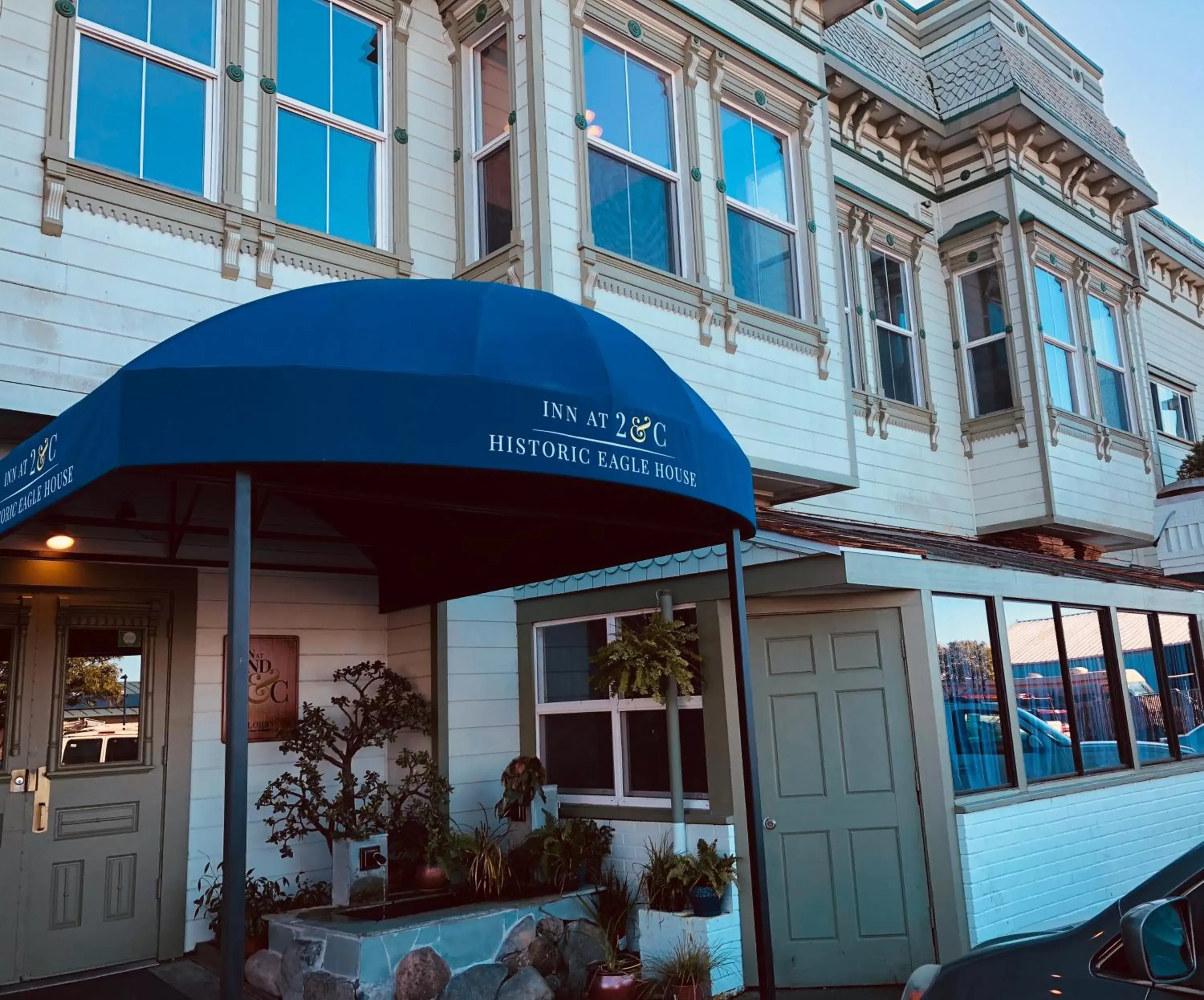 Property Building in The Inn at 2nd & C