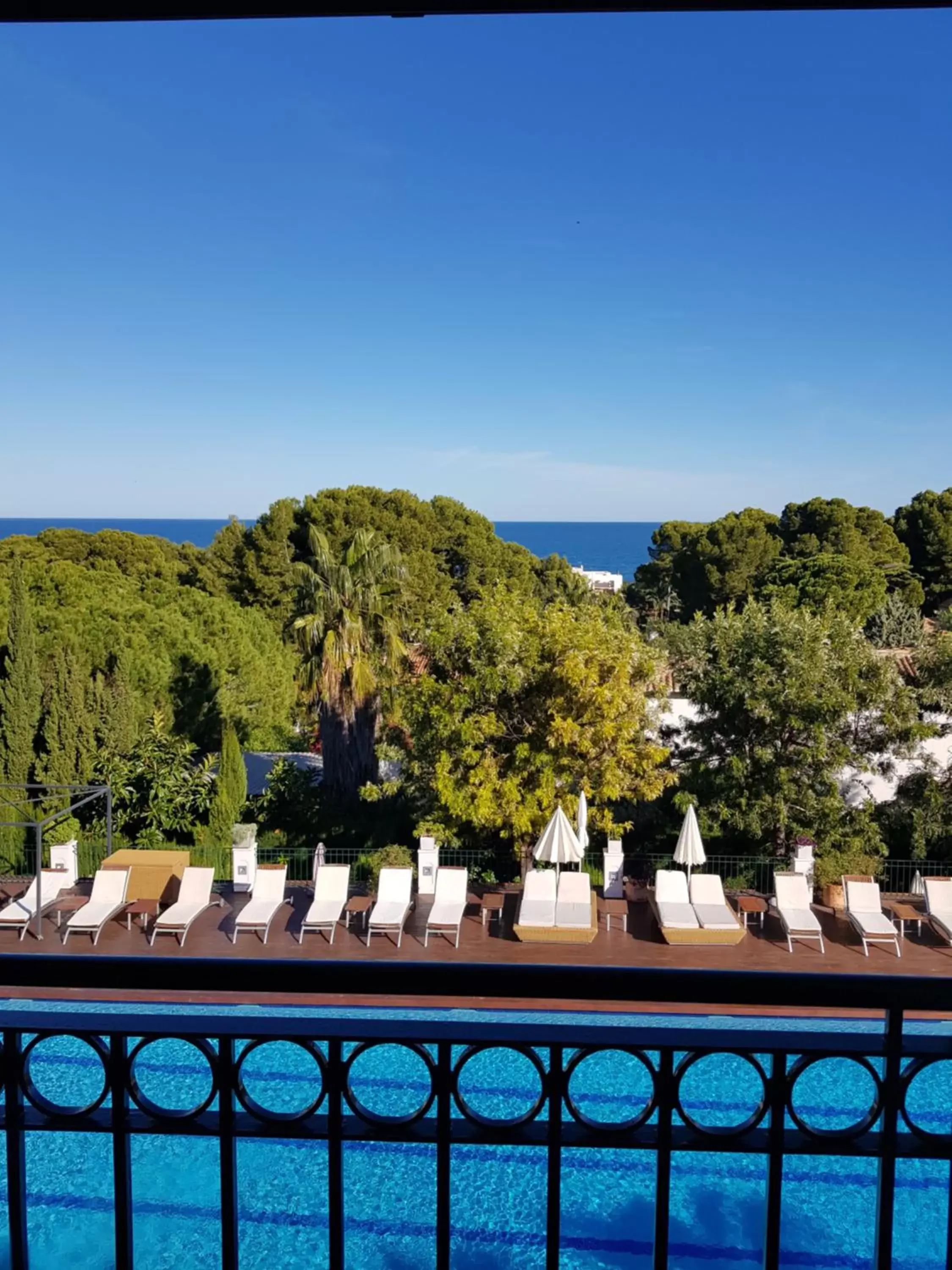 Balcony/Terrace, Pool View in Hotel MR Les Rotes