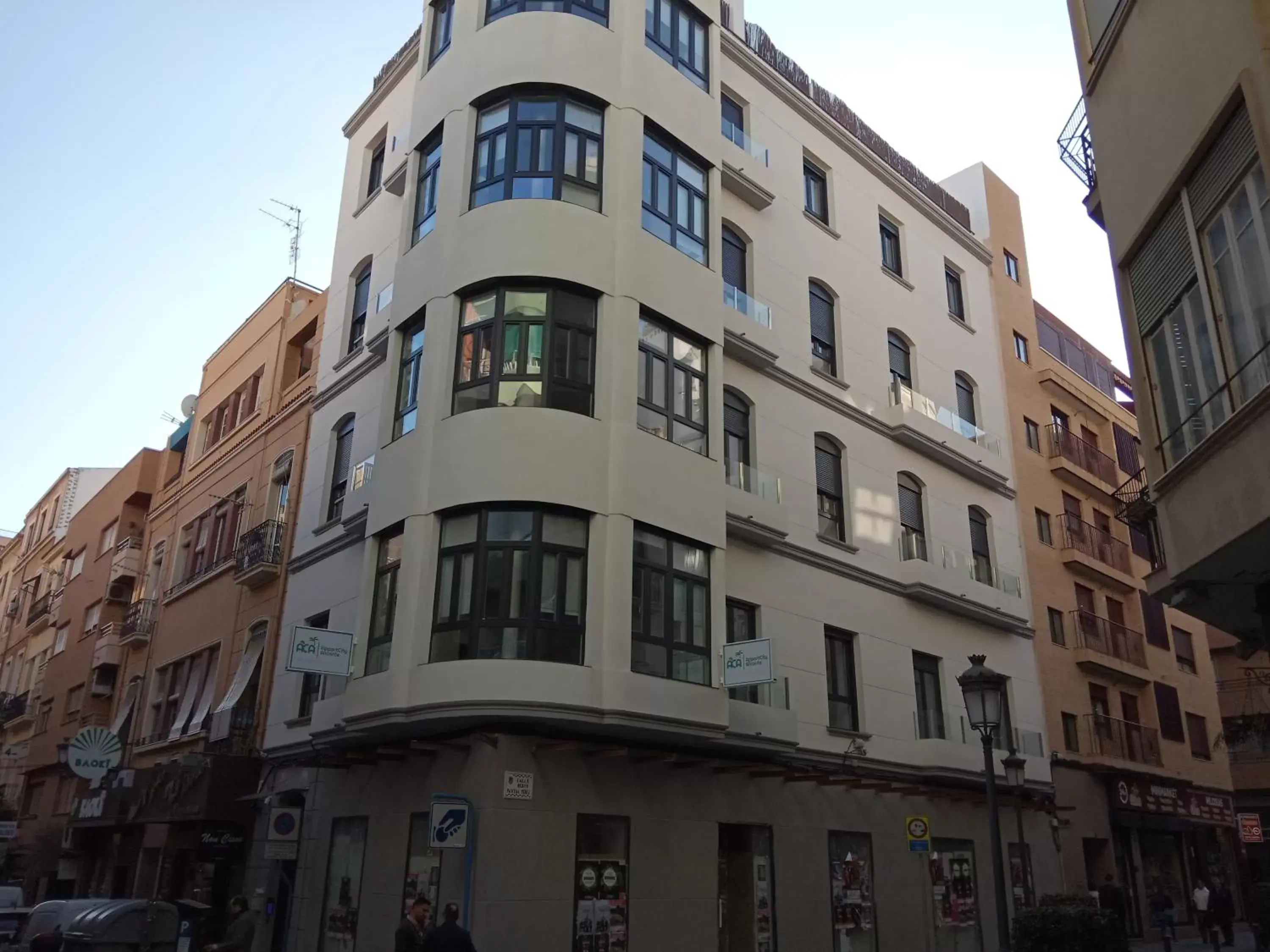 Facade/entrance, Property Building in Alicante Center Apart