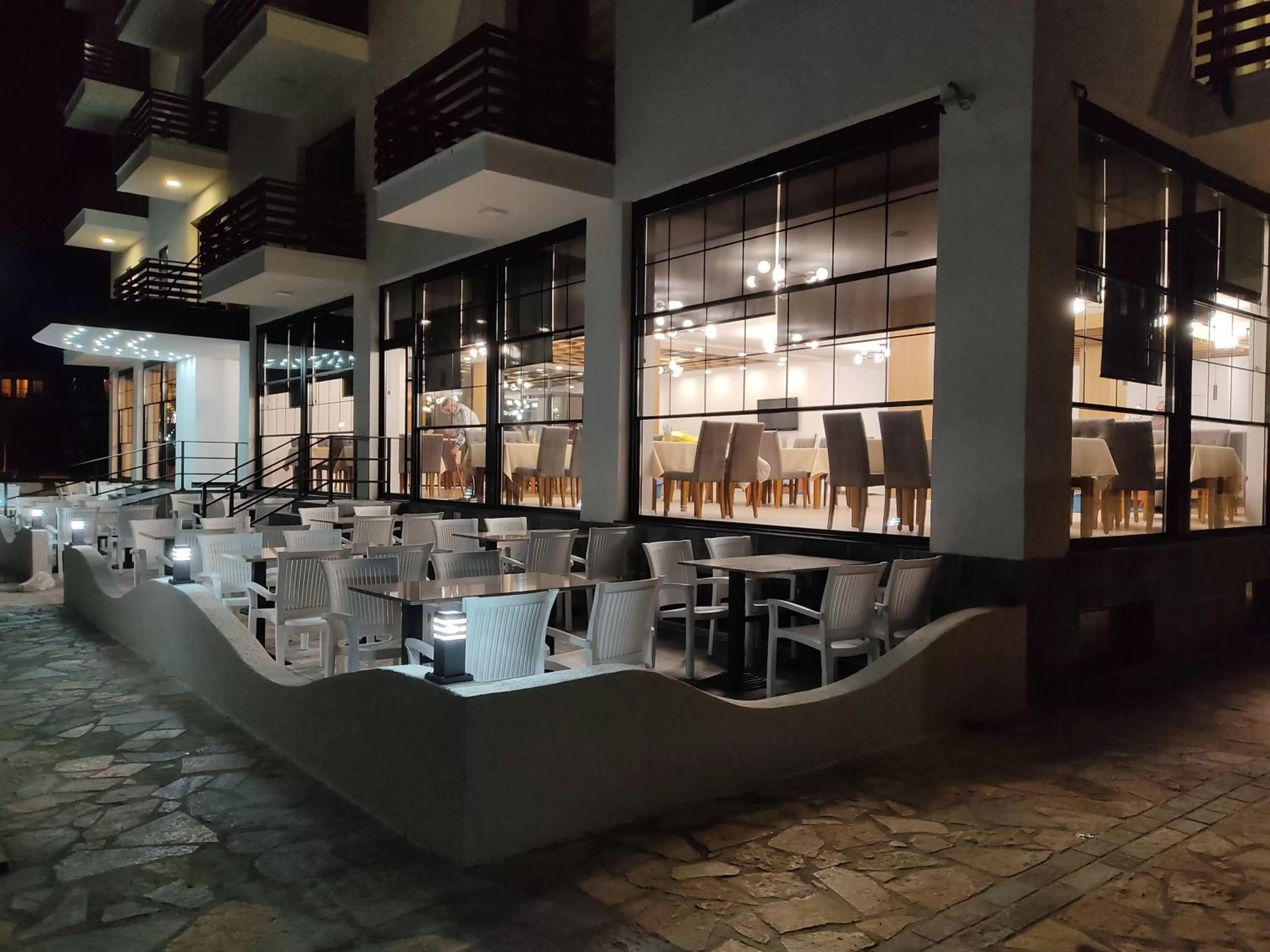 Property building, Restaurant/Places to Eat in Grand Hotel Pogradec