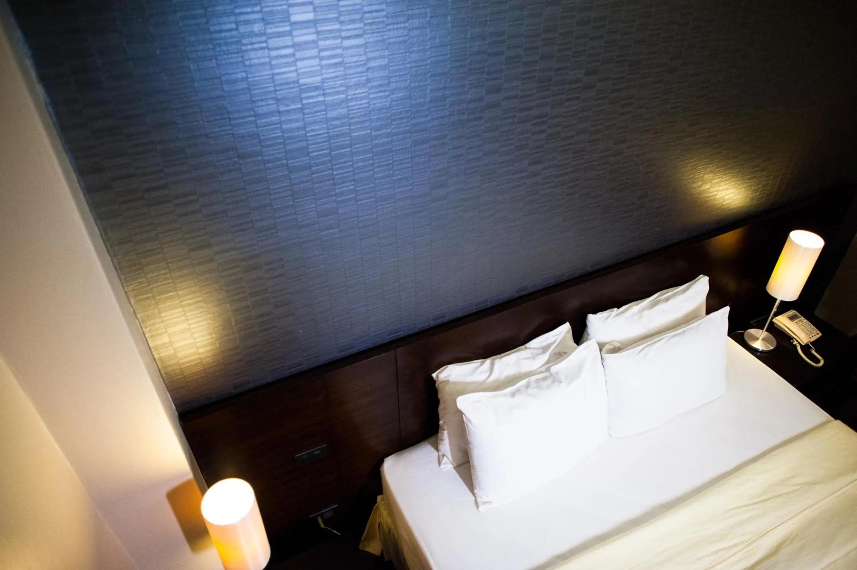 Other, Bed in Baansilom Soi 3