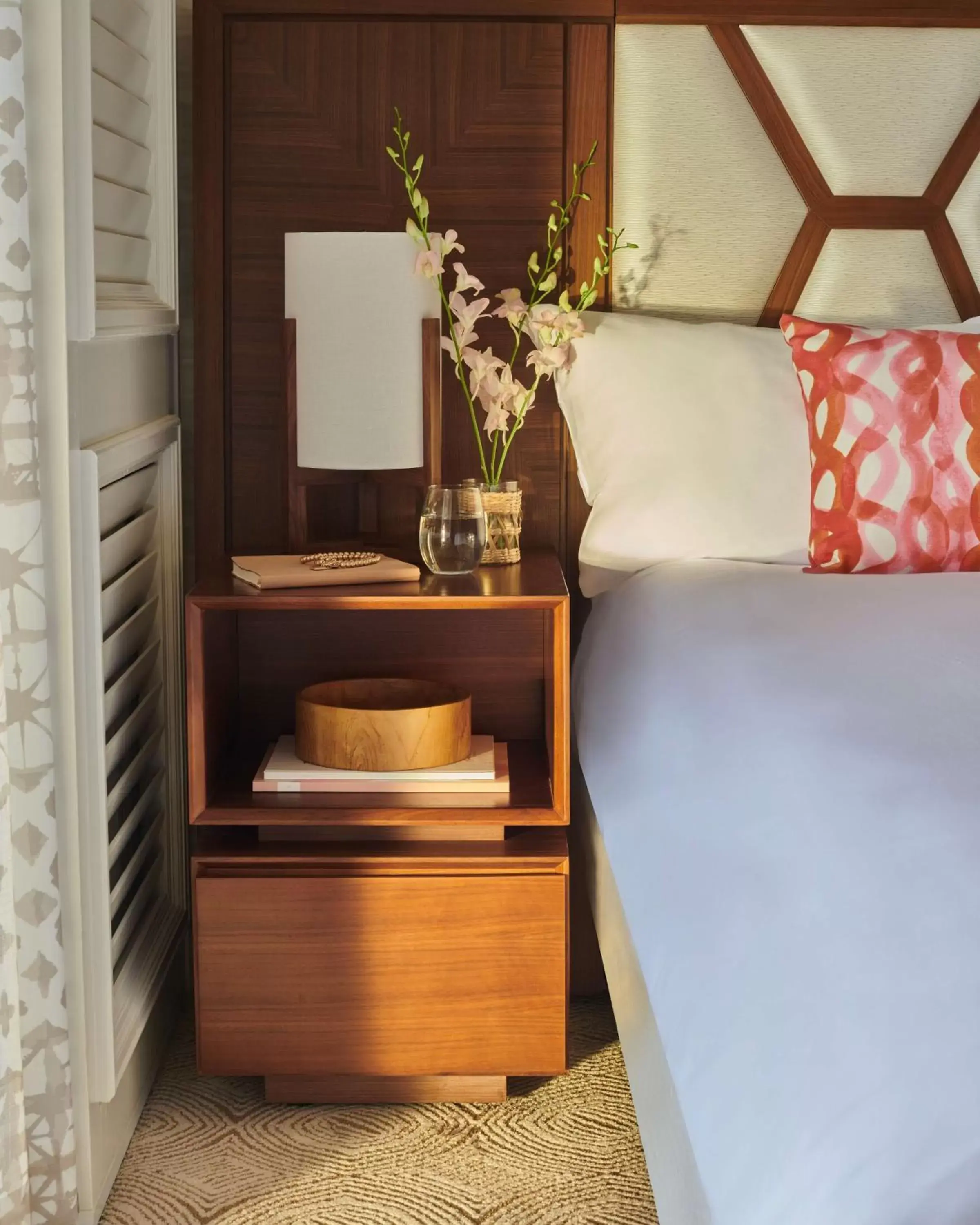 Bed, Seating Area in Grand Wailea Resort Hotel & Spa, A Waldorf Astoria Resort