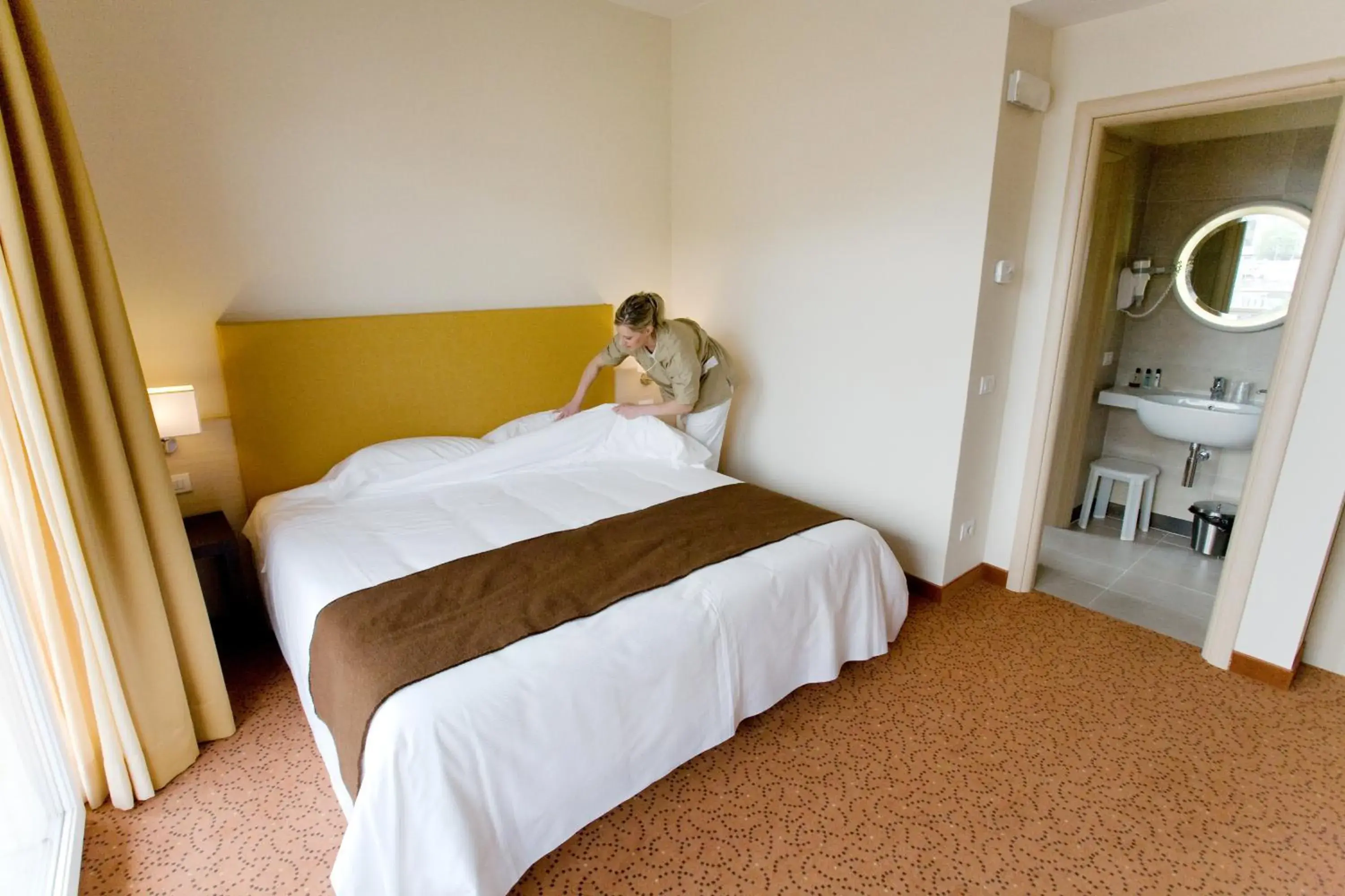 Photo of the whole room, Bed in Regal Hotel & Residence