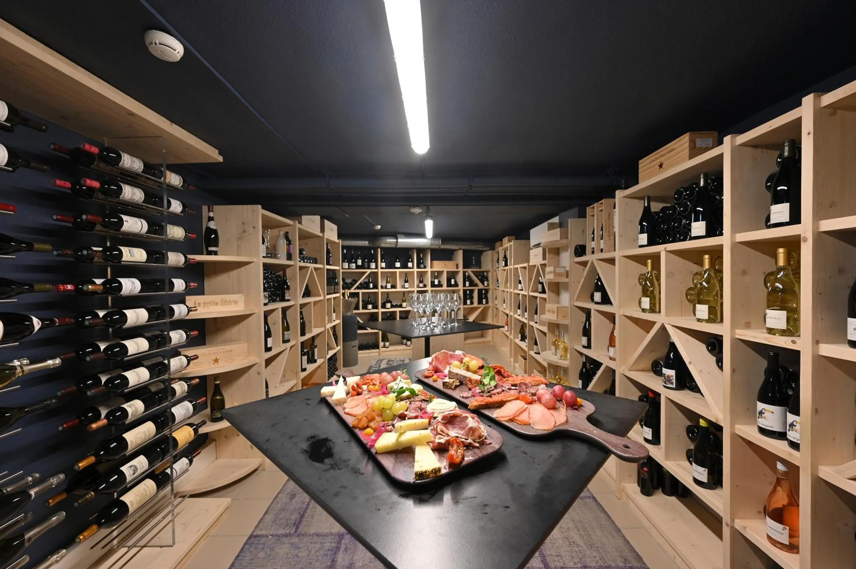 Food and drinks in Dali Hôtel Perpignan - Restaurant