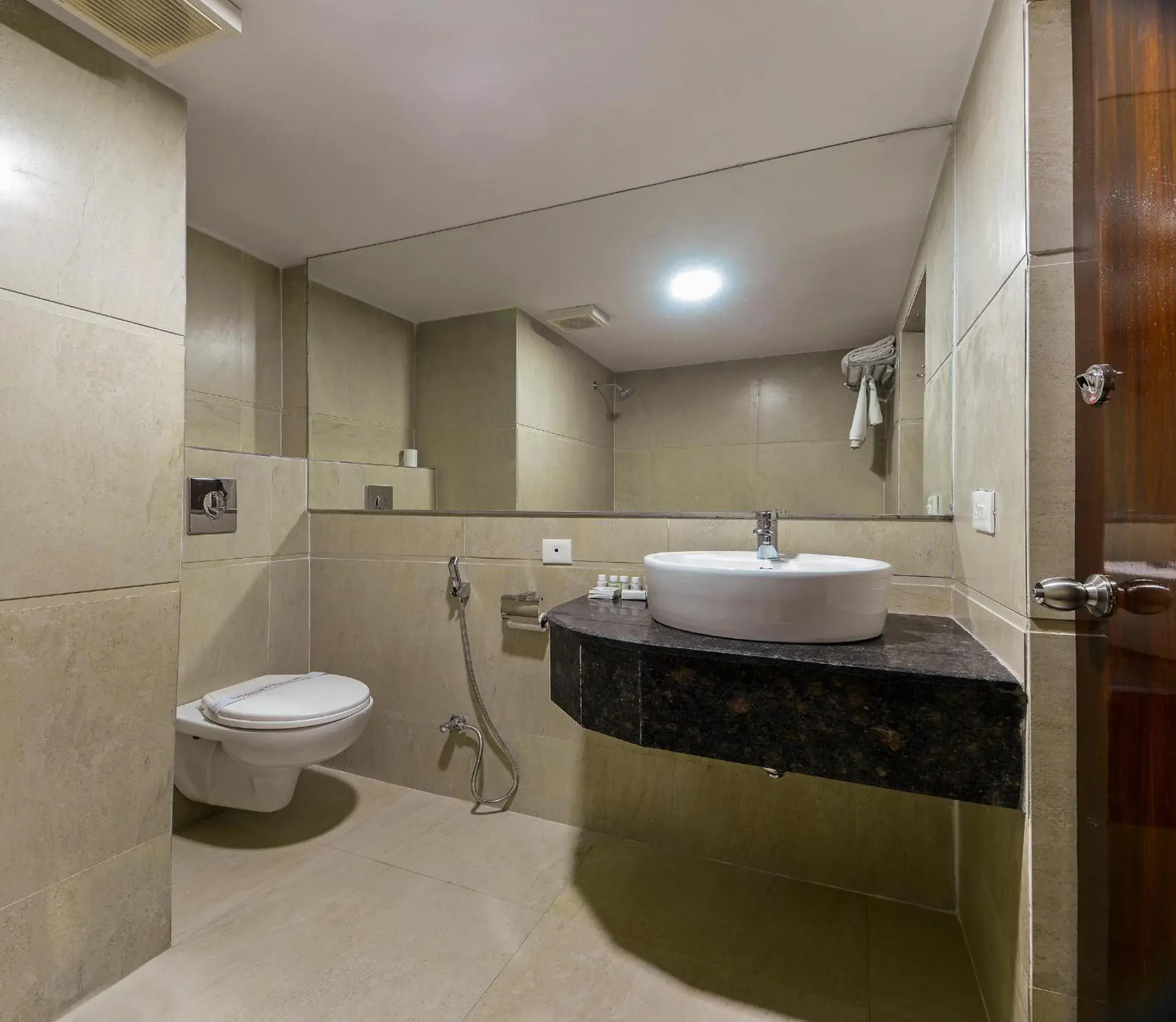 Shower, Bathroom in Hotel Pushpvilla