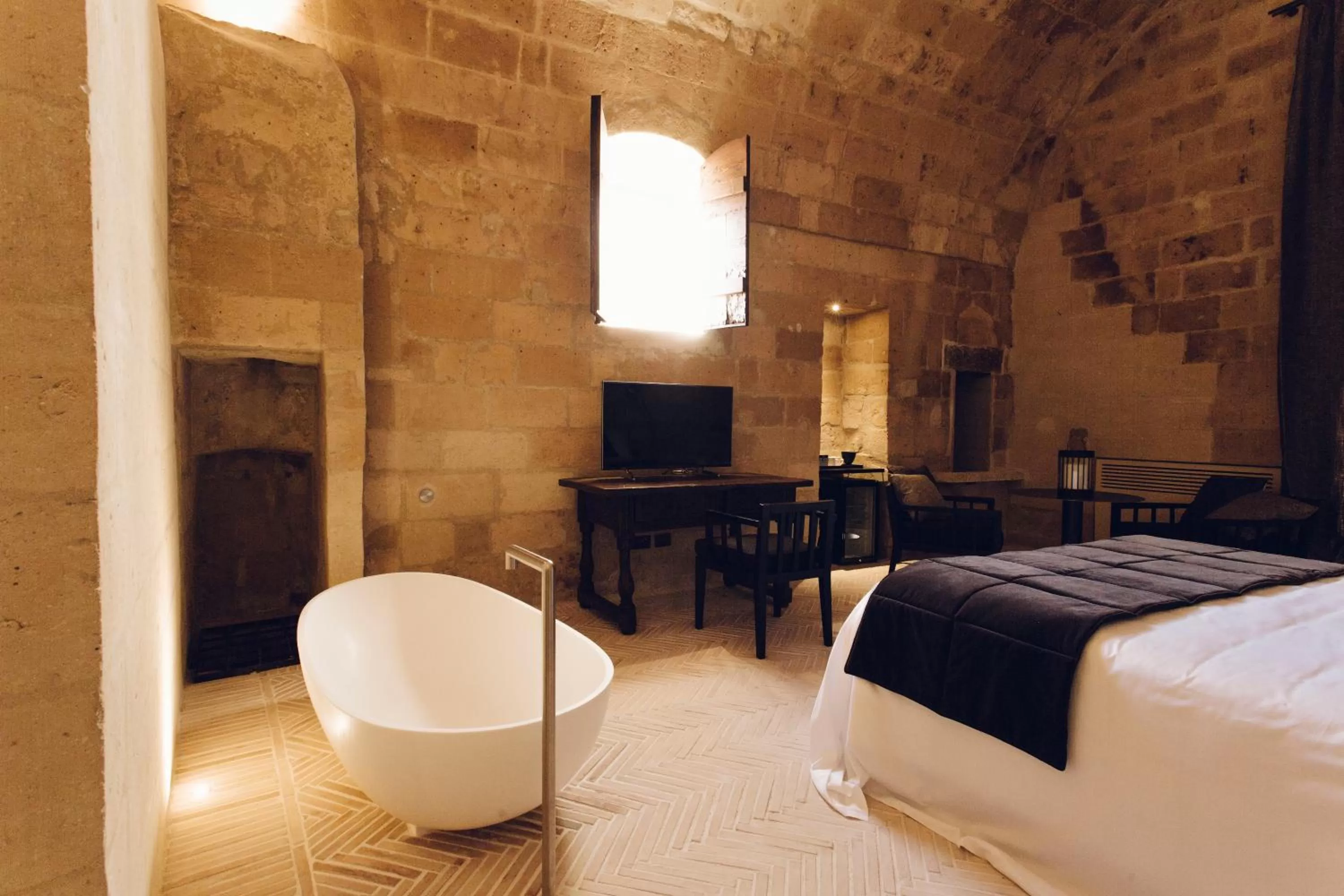 Photo of the whole room, Bed in Il Palazzotto I Residence & Winery