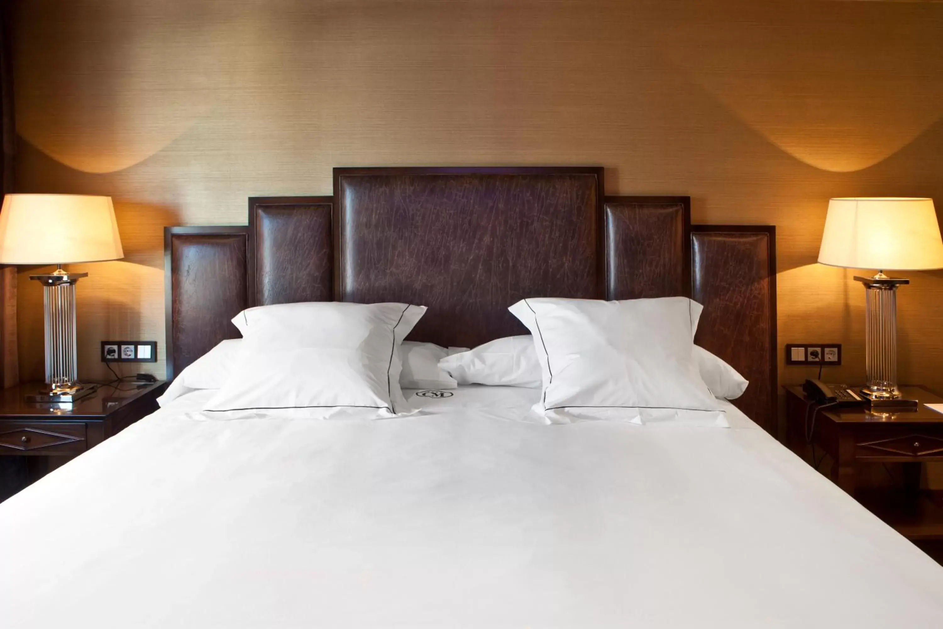 Bed in Claridge Madrid
