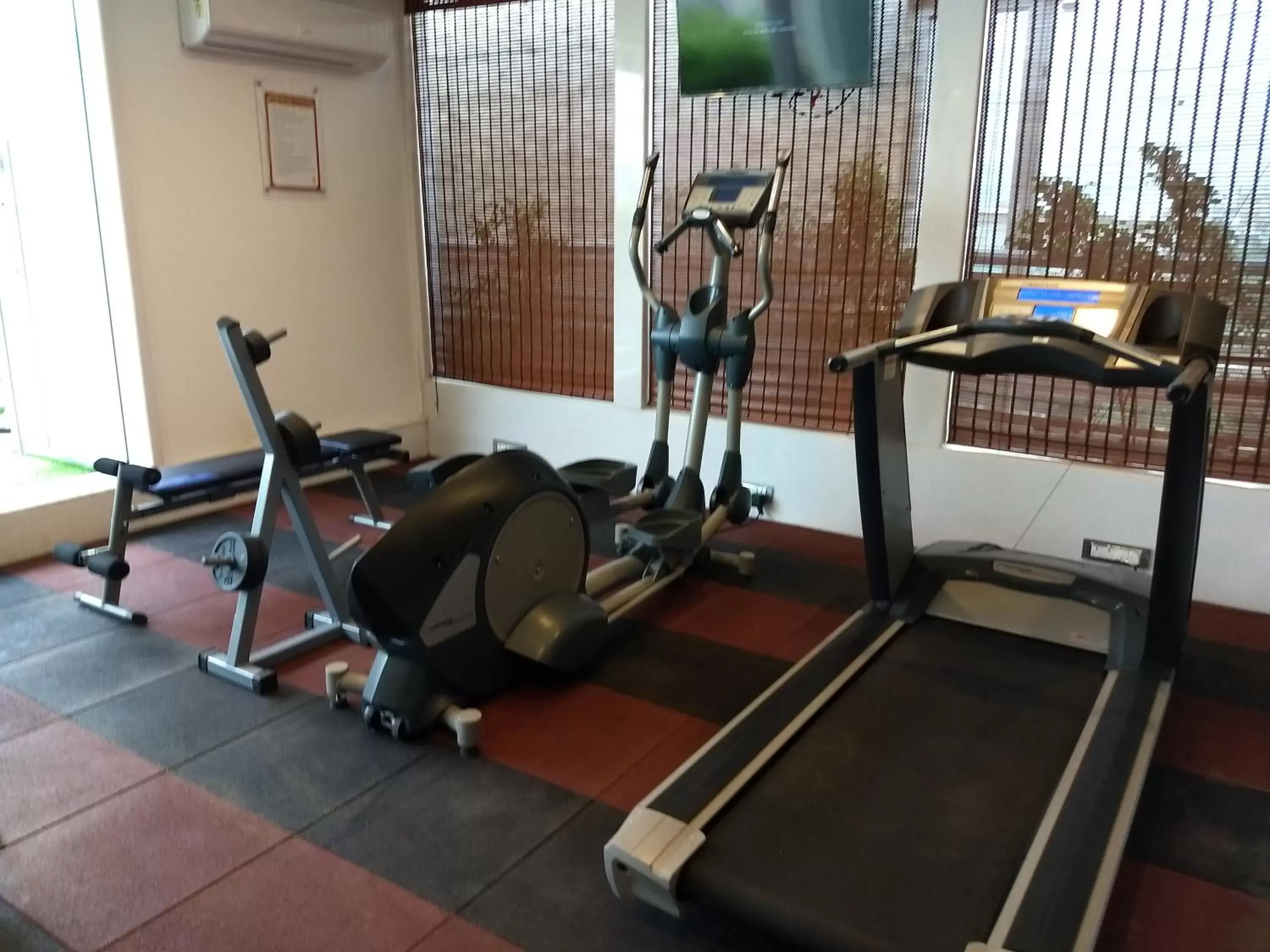 Fitness centre/facilities, Fitness Center/Facilities in Eastin Residences Vadodara