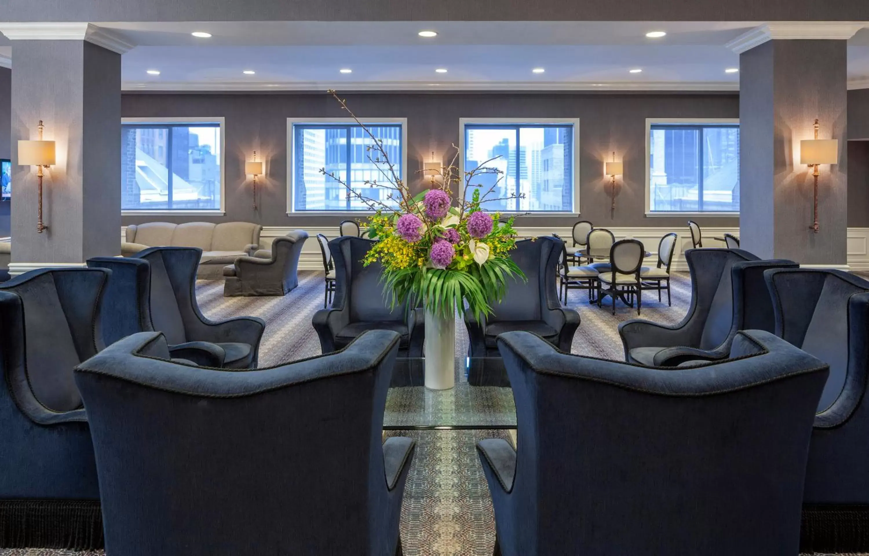 Lounge or bar, Seating Area in The Manhattan Club