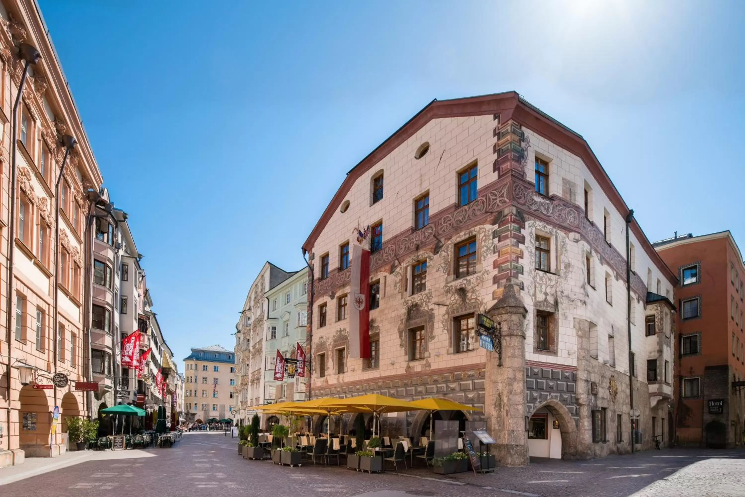 Facade/entrance in BEST WESTERN Plus Hotel Goldener Adler Innsbruck